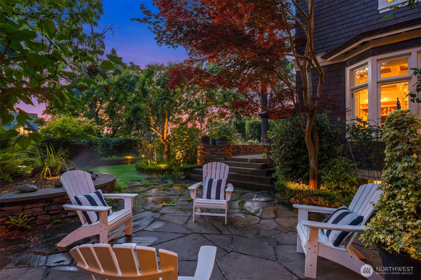 Seattle, Washington, 98102, United States, 5 Bedrooms Bedrooms, ,6 BathroomsBathrooms,Residential,For Sale,1891180