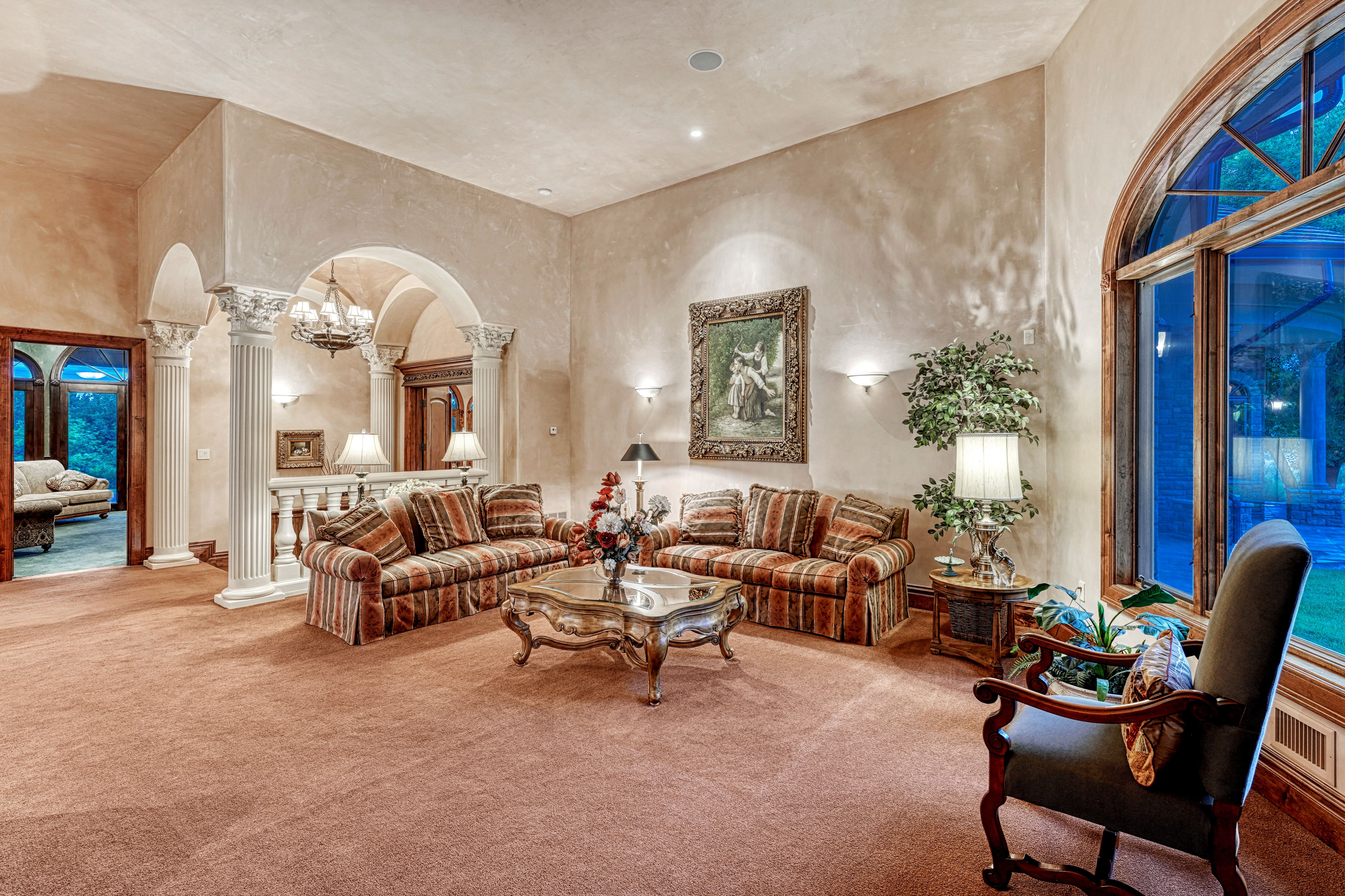  Extraordinary Estate on Pueblo