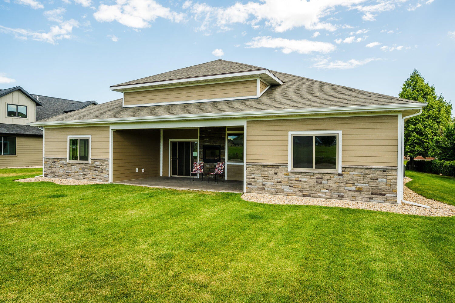 Sheridan, Wyoming, 82801, United States, 4 Bedrooms Bedrooms, ,3 BathroomsBathrooms,Residential,For Sale,1981646