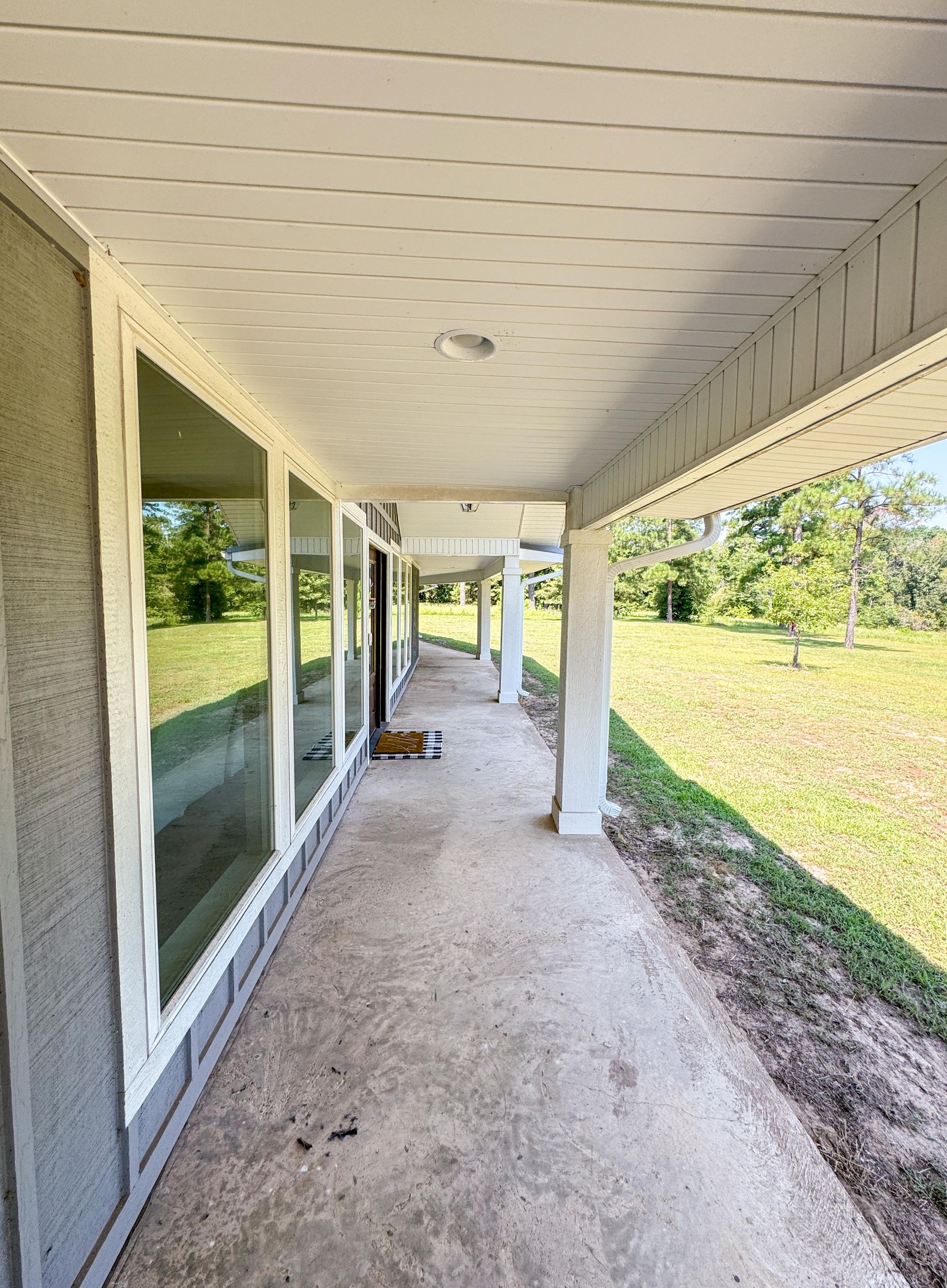 Douglassville, Texas, 75560, United States, 4 Bedrooms Bedrooms, ,3 BathroomsBathrooms,Residential,For Sale,1914297