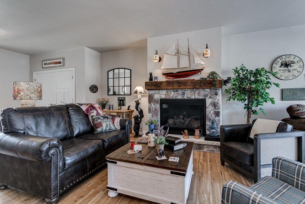 Egg Harbor, Wisconsin, 54209, United States, 2 Bedrooms Bedrooms, ,2 BathroomsBathrooms,Residential,For Sale,1721513