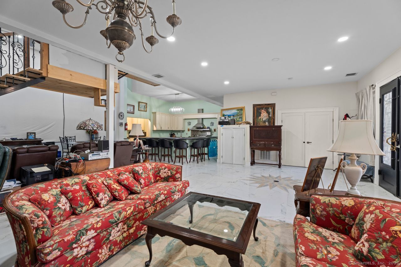 East Haddam, Connecticut, 06423, United States, 3 Bedrooms Bedrooms, ,2 BathroomsBathrooms,Residential,For Sale,1988213