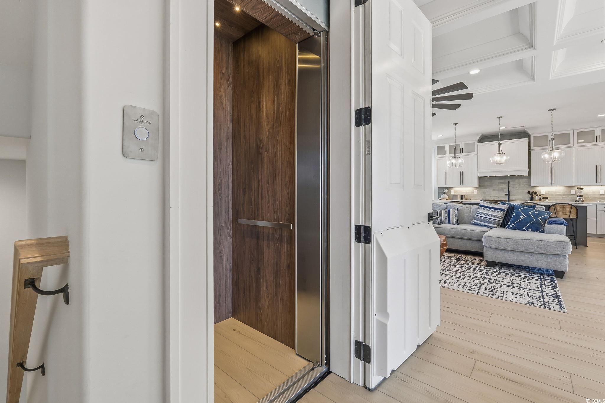 Little River, South Carolina, 29566, United States, 6 Bedrooms Bedrooms, ,6 BathroomsBathrooms,Residential,For Sale,1988946