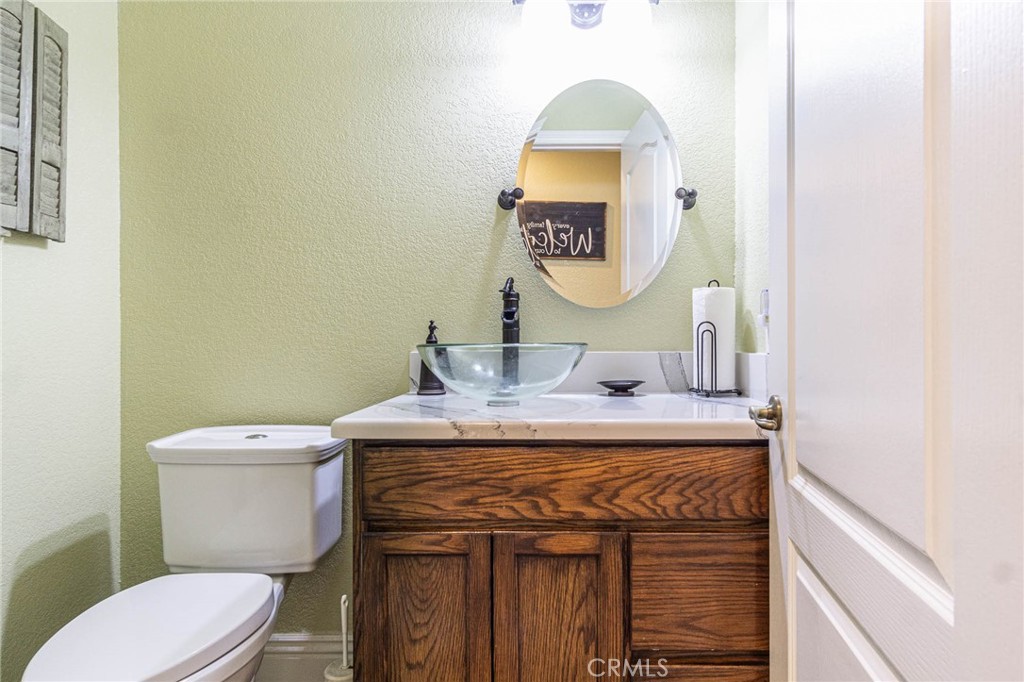 Oak Hills, California, 92344, United States, 4 Bedrooms Bedrooms, ,3 BathroomsBathrooms,Residential,For Sale,1978154