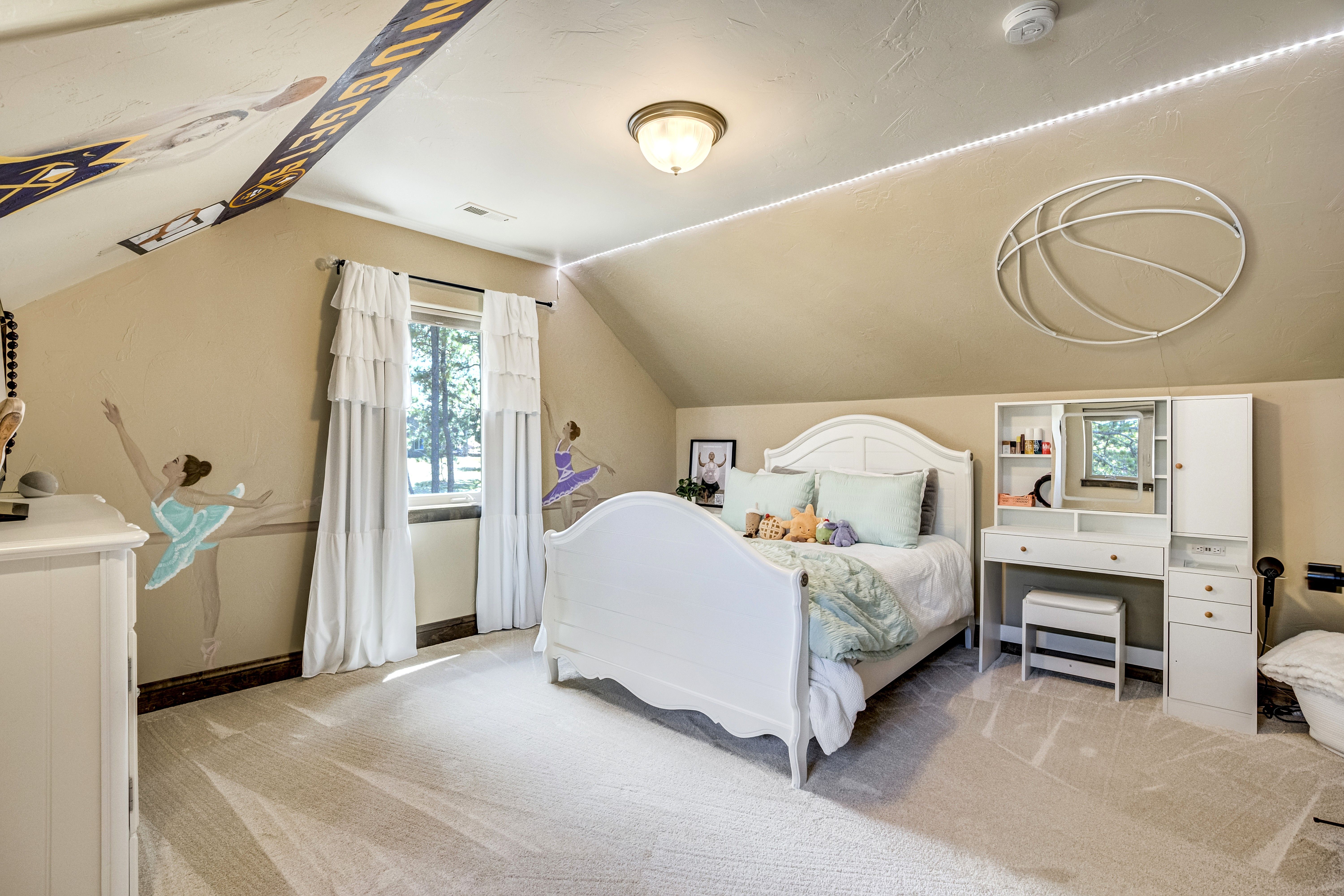  Surrounded by Open Skies and Whispering Pines on 2.5 Acres in Cathedral Pines - 物件實景