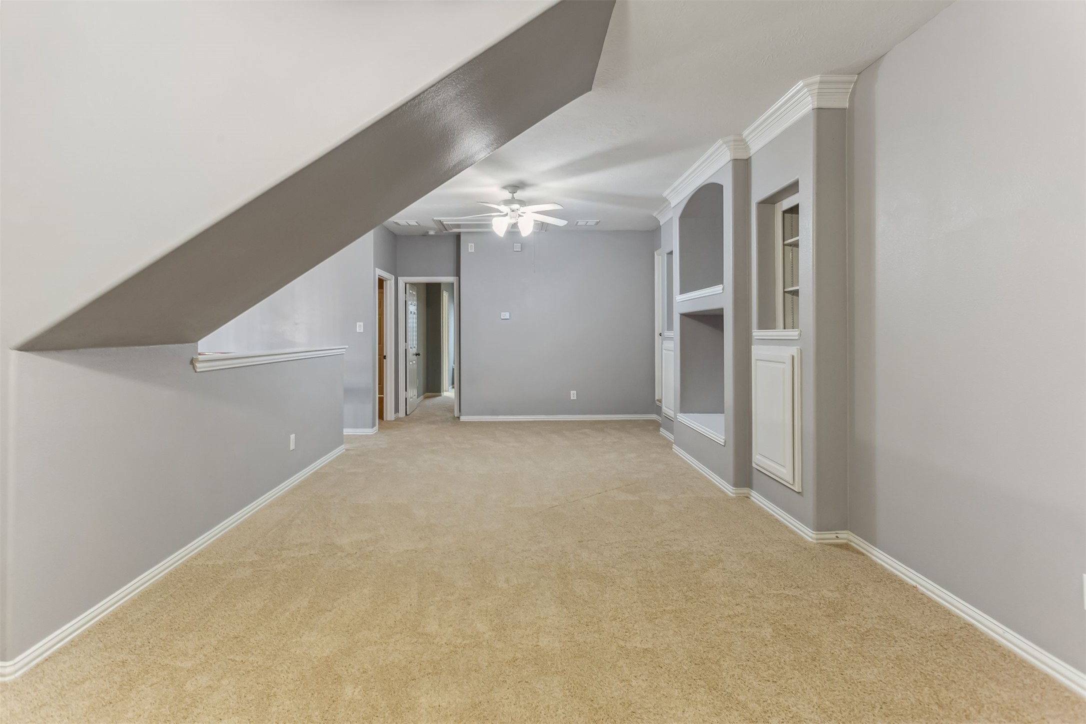 Sugar Land, Texas, 77479, United States, 5 Bedrooms Bedrooms, ,5 BathroomsBathrooms,Residential,For Sale,1837689