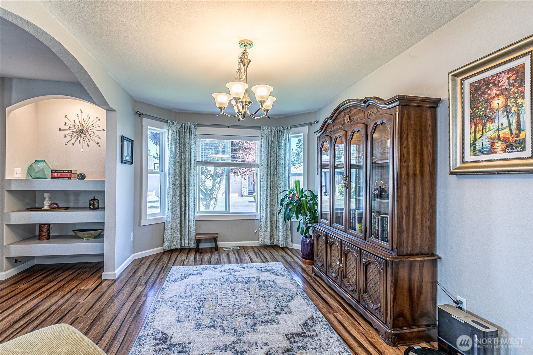 Tacoma, Washington, 98445, United States, 3 Bedrooms Bedrooms, ,3 BathroomsBathrooms,Residential,For Sale,1857304