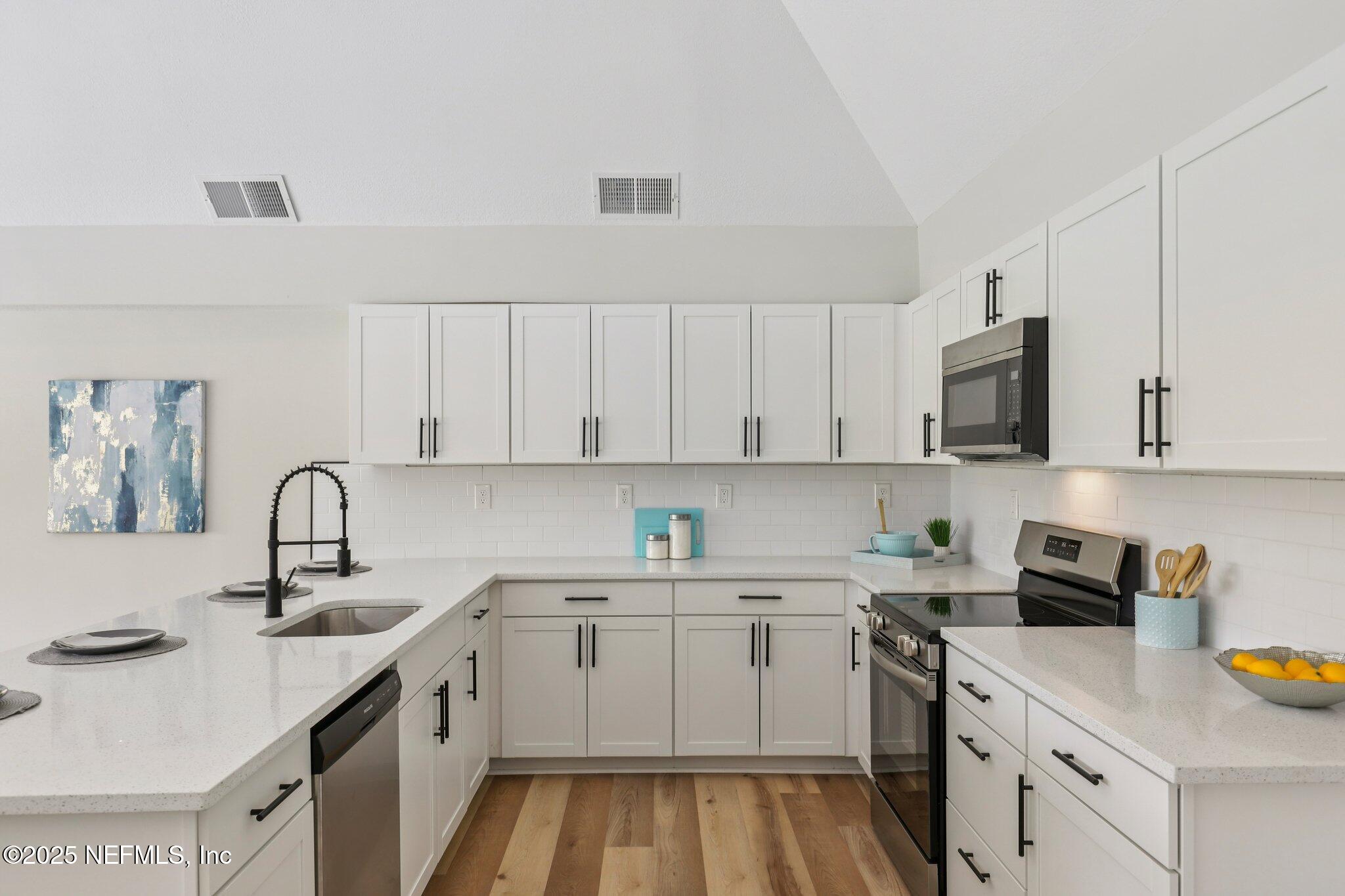 Middleburg, Florida, 32068, United States, 4 Bedrooms Bedrooms, ,2 BathroomsBathrooms,Residential,For Sale,1912392