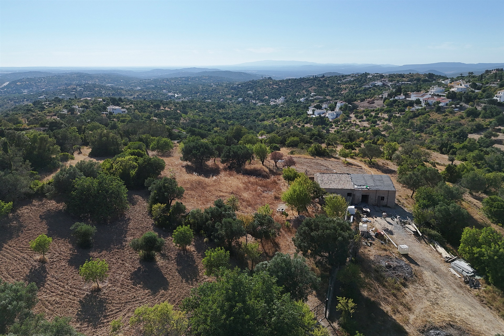  Terreno com ruina for Sale - 物件實景