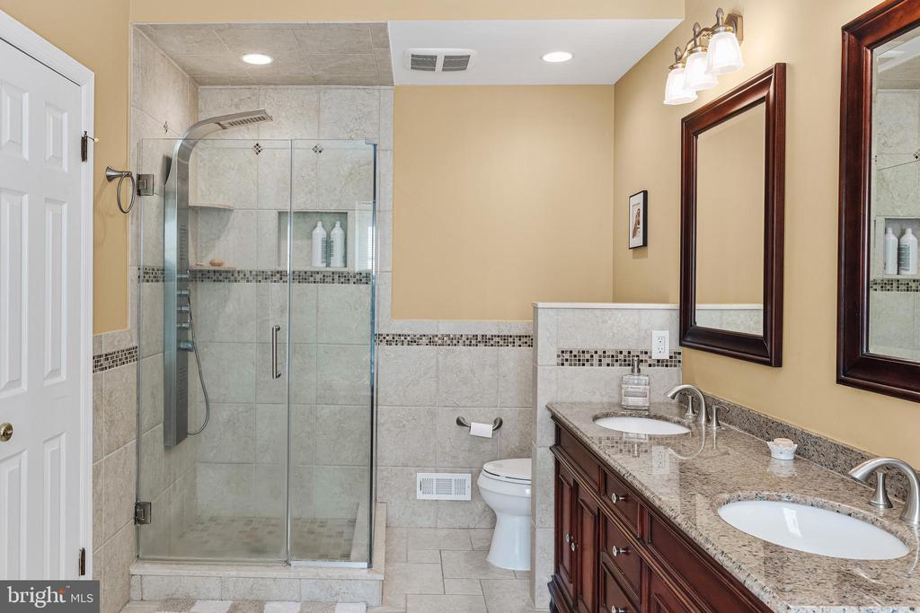 Plainsboro, New Jersey, 08536, United States, 4 Bedrooms Bedrooms, ,3 BathroomsBathrooms,Residential,For Sale,1922376