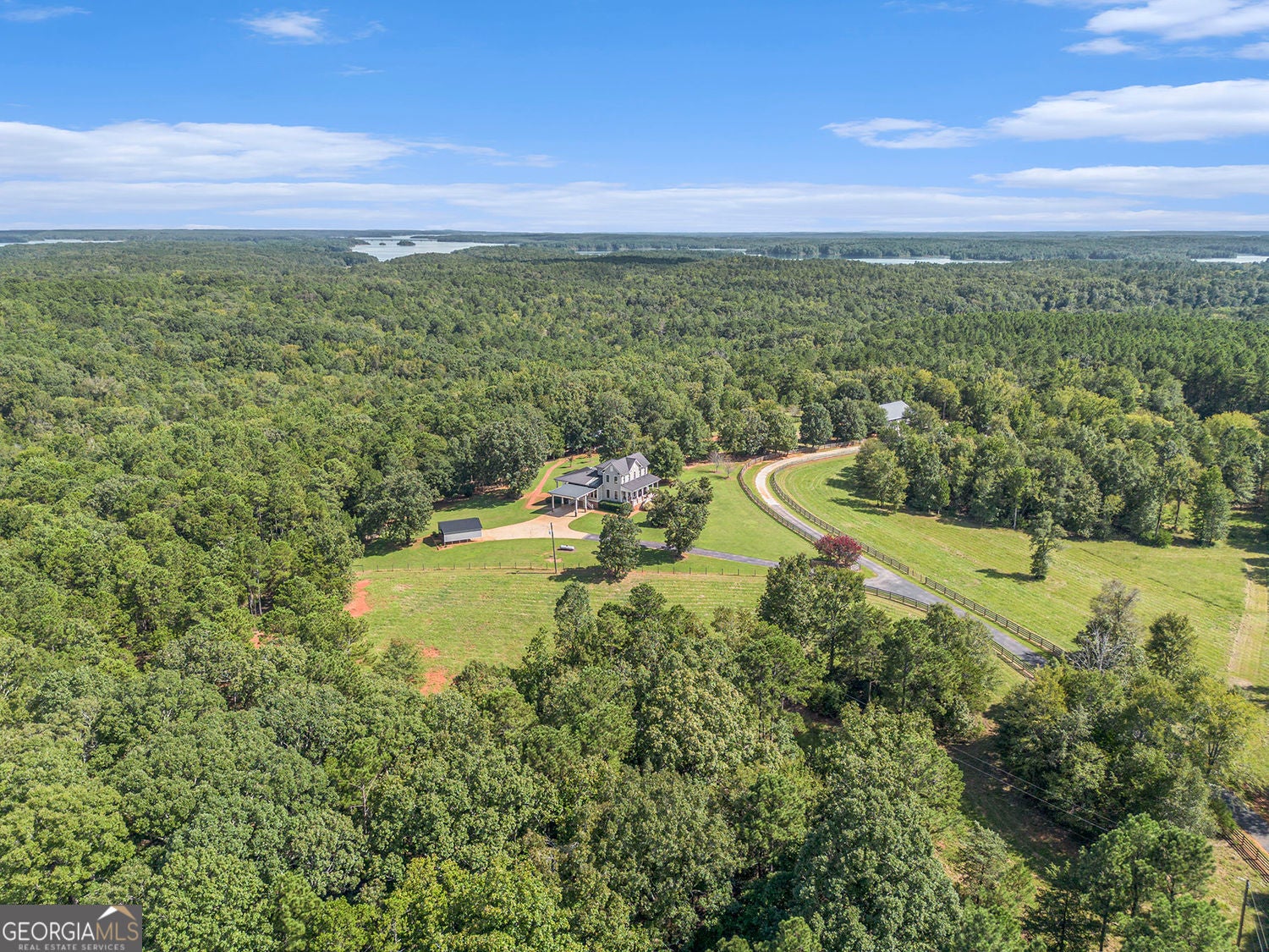 Elberton, Georgia, 30635, United States, 3 Bedrooms Bedrooms, ,4 BathroomsBathrooms,Residential,For Sale,1952014