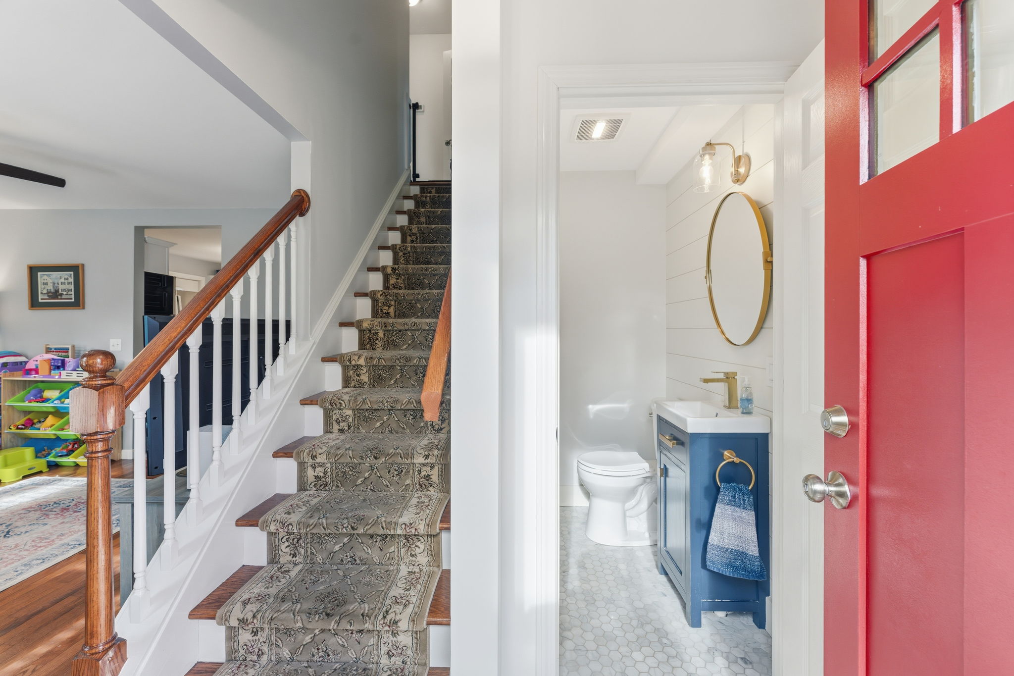 South Kingstown, Rhode Island, 02879, United States, 2 Bedrooms Bedrooms, ,2 BathroomsBathrooms,Residential,For Sale,1994423