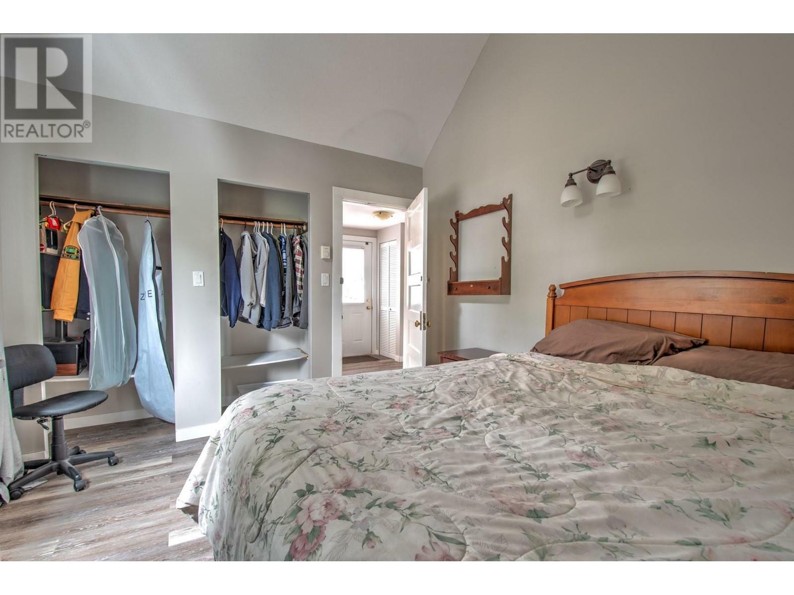 VERNON, British Columbia, V1H 2B9, CA, 3 Bedrooms Bedrooms, ,2 BathroomsBathrooms,Residential,For Sale,1836897