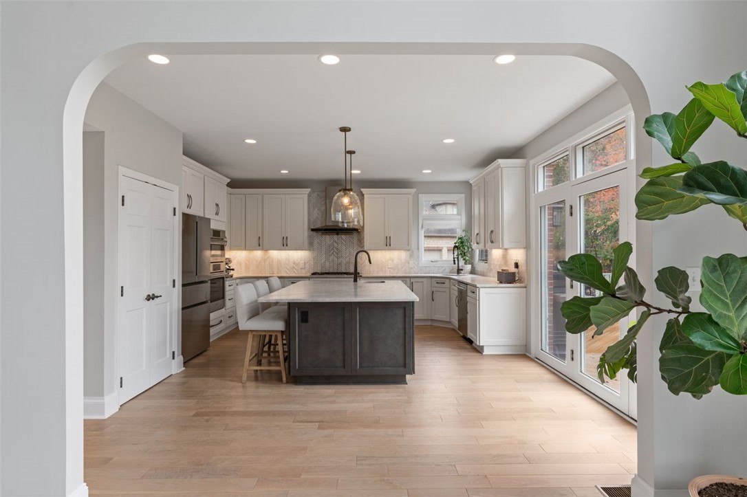 Adams Twp, Pennsylvania, 15044, United States, 5 Bedrooms Bedrooms, ,6 BathroomsBathrooms,Residential,For Sale,1989587