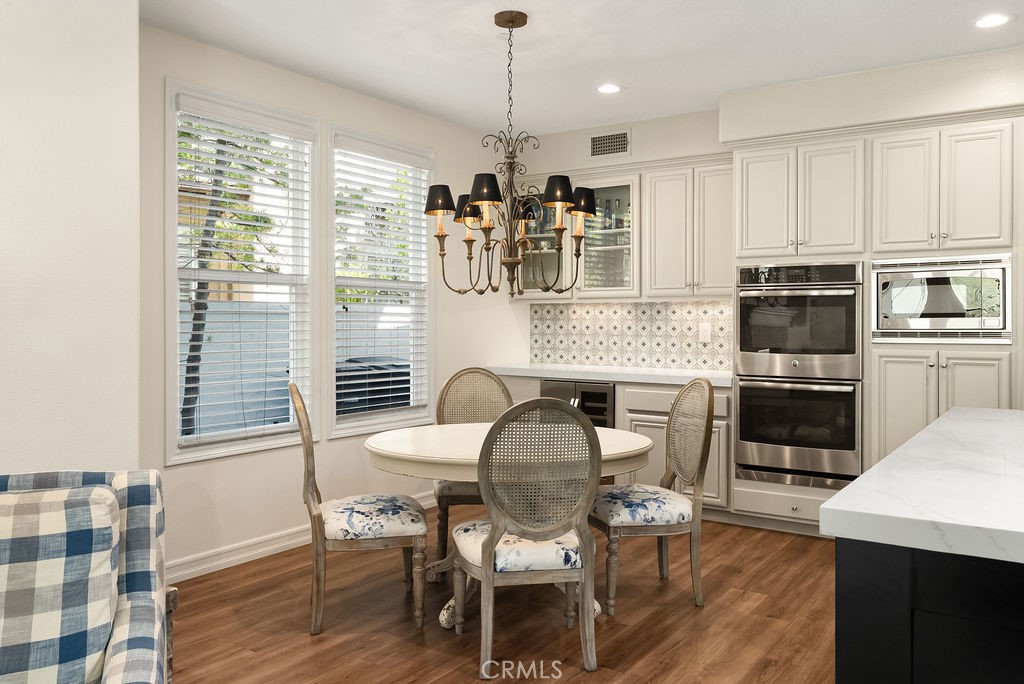 San Clemente, California, 92673, United States, 4 Bedrooms Bedrooms, ,3 BathroomsBathrooms,Residential,For Sale,1906996