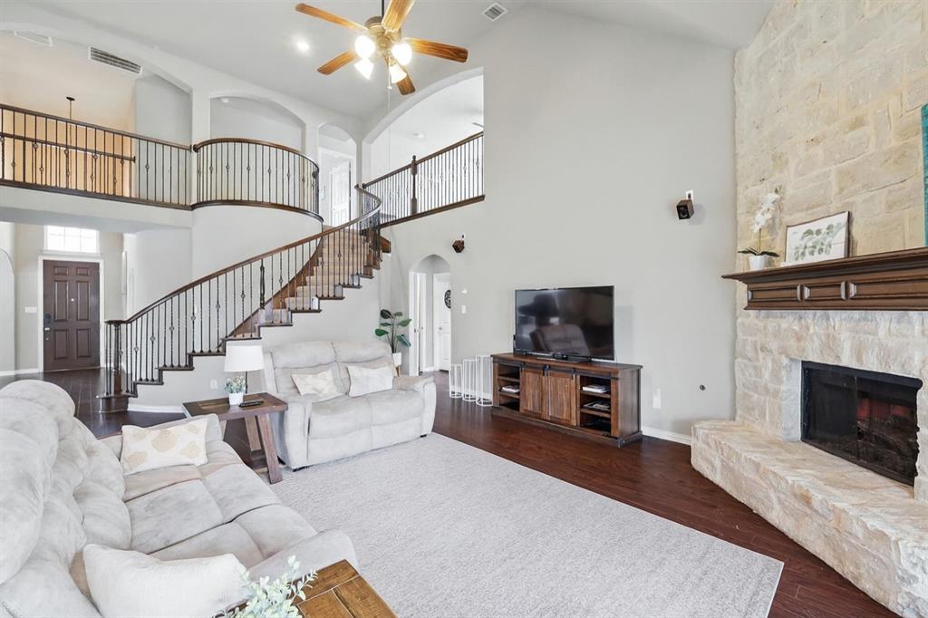 Fort Worth, Texas, 76177, United States, 5 Bedrooms Bedrooms, ,4 BathroomsBathrooms,Residential,For Sale,1916961