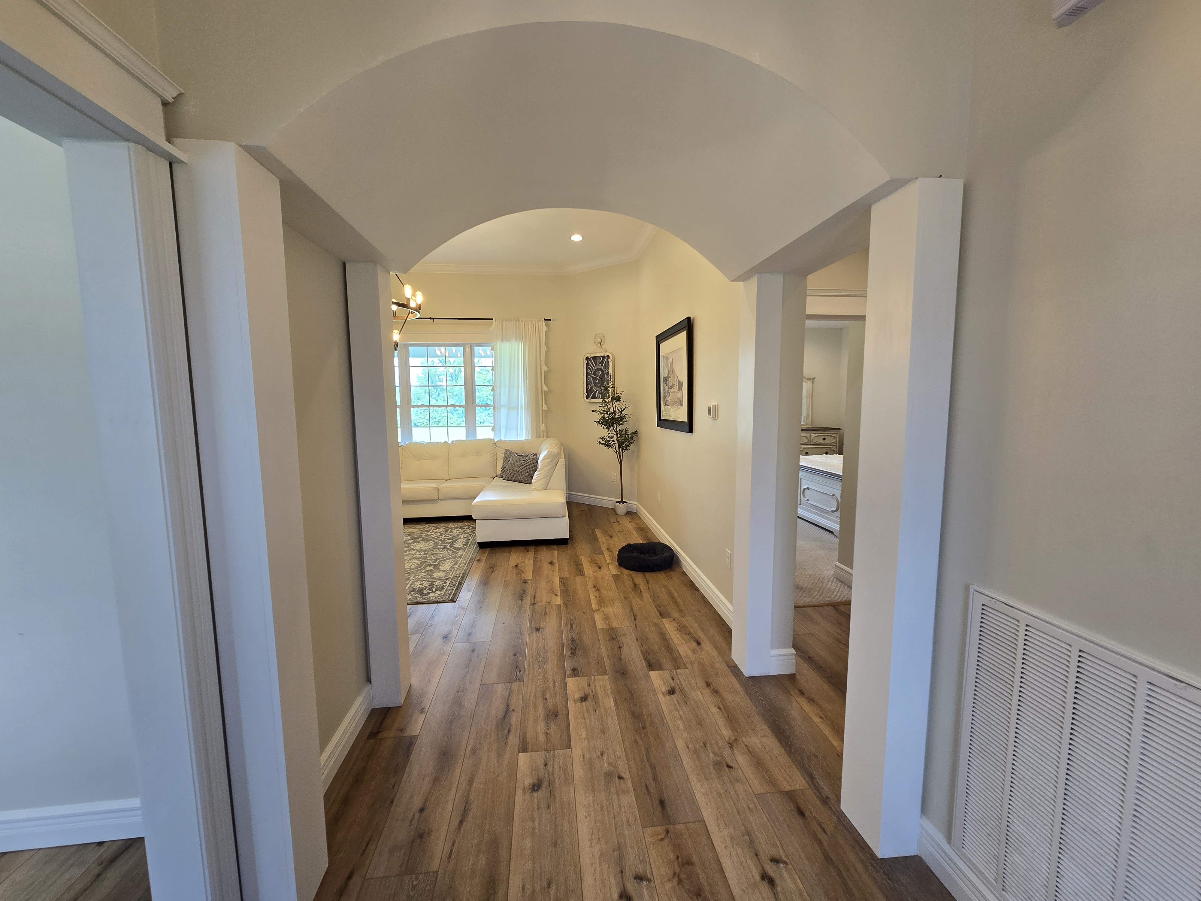 Harrogate, Tennessee, 37752, United States, 3 Bedrooms Bedrooms, ,2 BathroomsBathrooms,Residential,For Sale,1982987