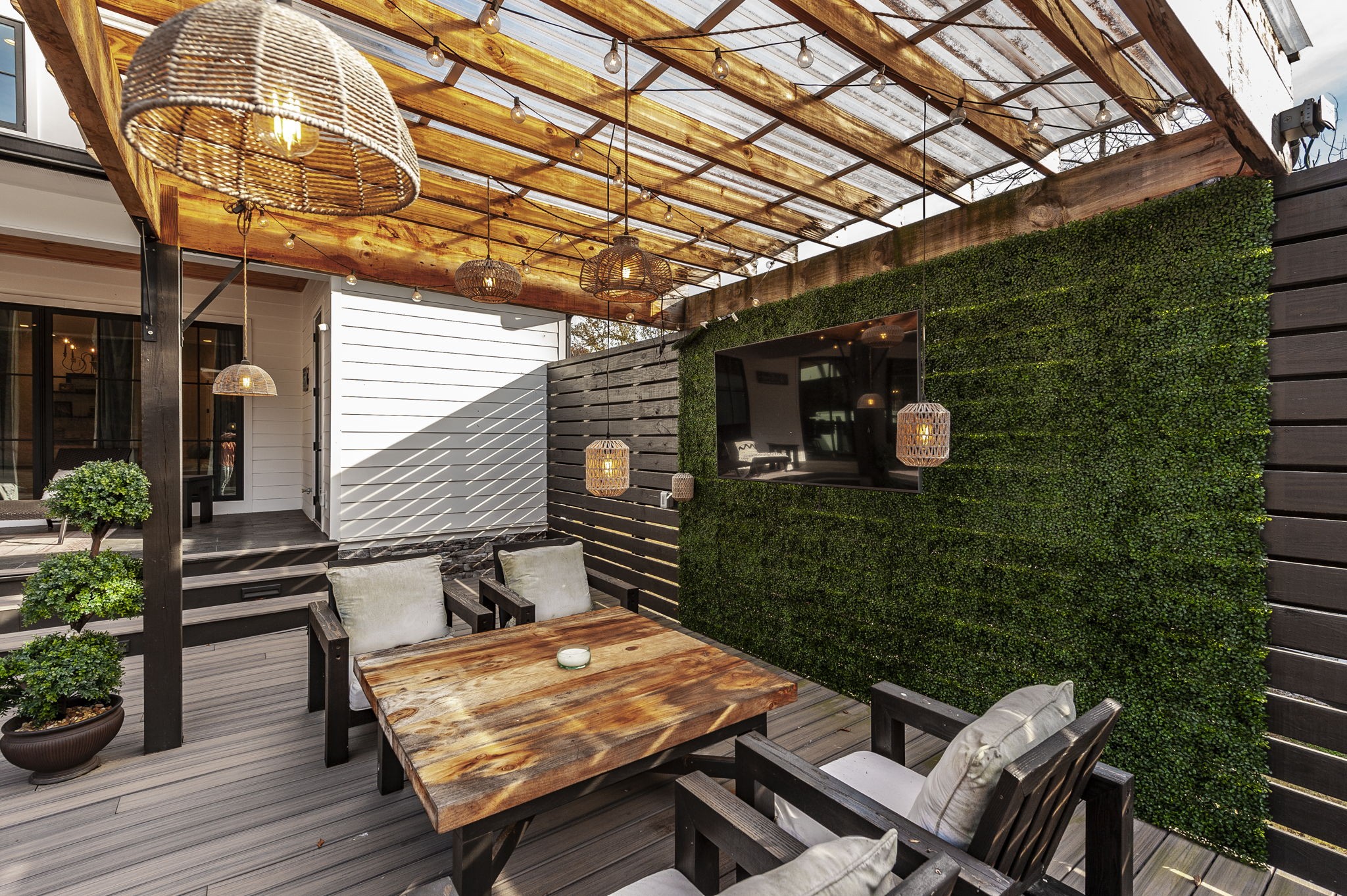 Goodlettsville, Tennessee, 37072, United States, 4 Bedrooms Bedrooms, ,6 BathroomsBathrooms,Residential,For Sale,1996833