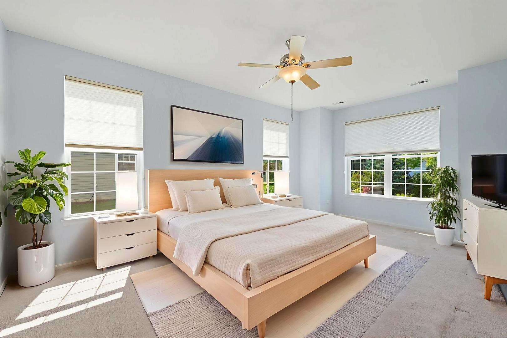 Naperville, Illinois, 60564, United States, 2 Bedrooms Bedrooms, ,2 BathroomsBathrooms,Residential,For Sale,1986332