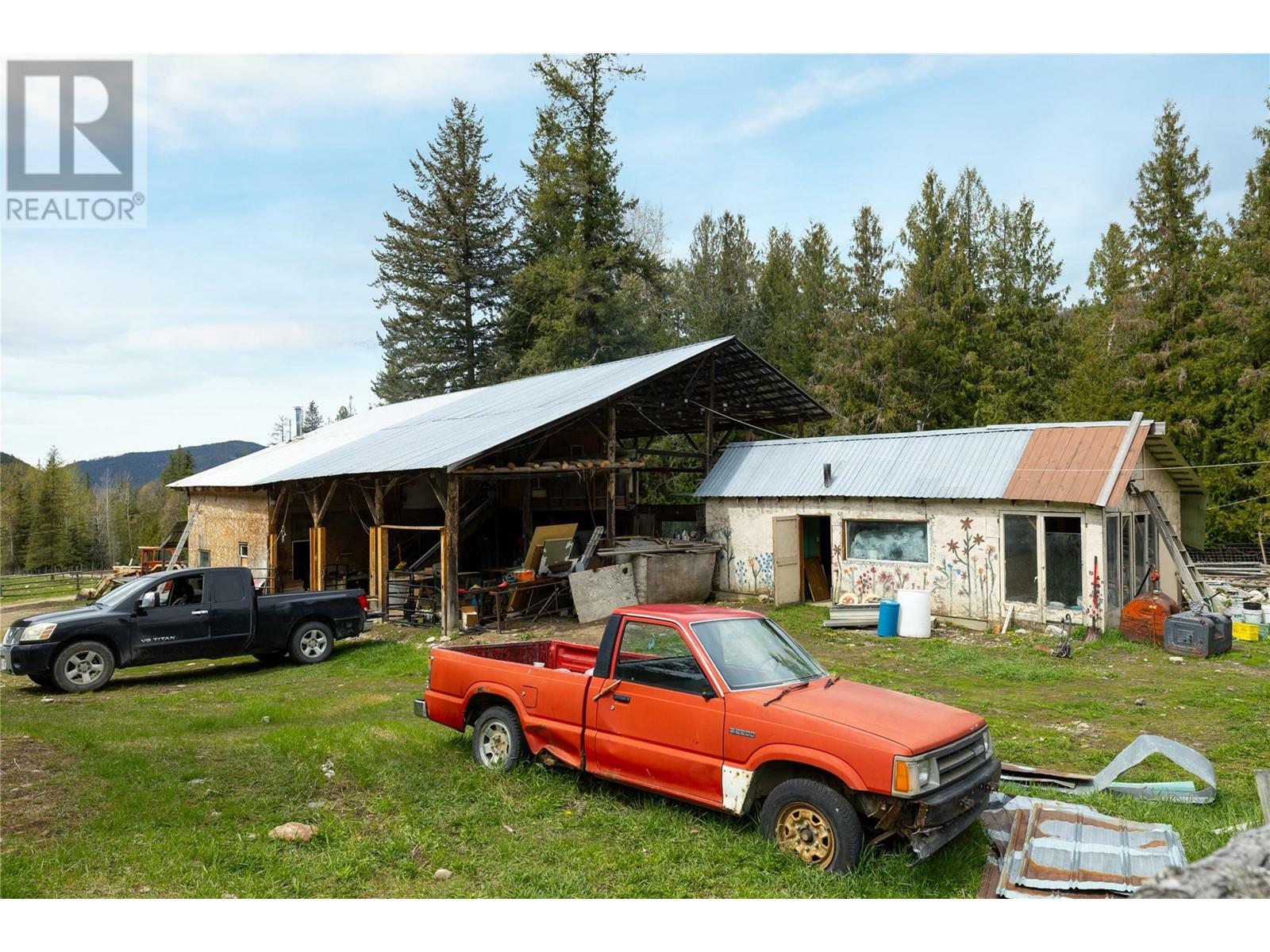 LUMBY, British Columbia, V0E 2G1, CA, 3 Bedrooms Bedrooms, ,2 BathroomsBathrooms,Residential,For Sale,1838495