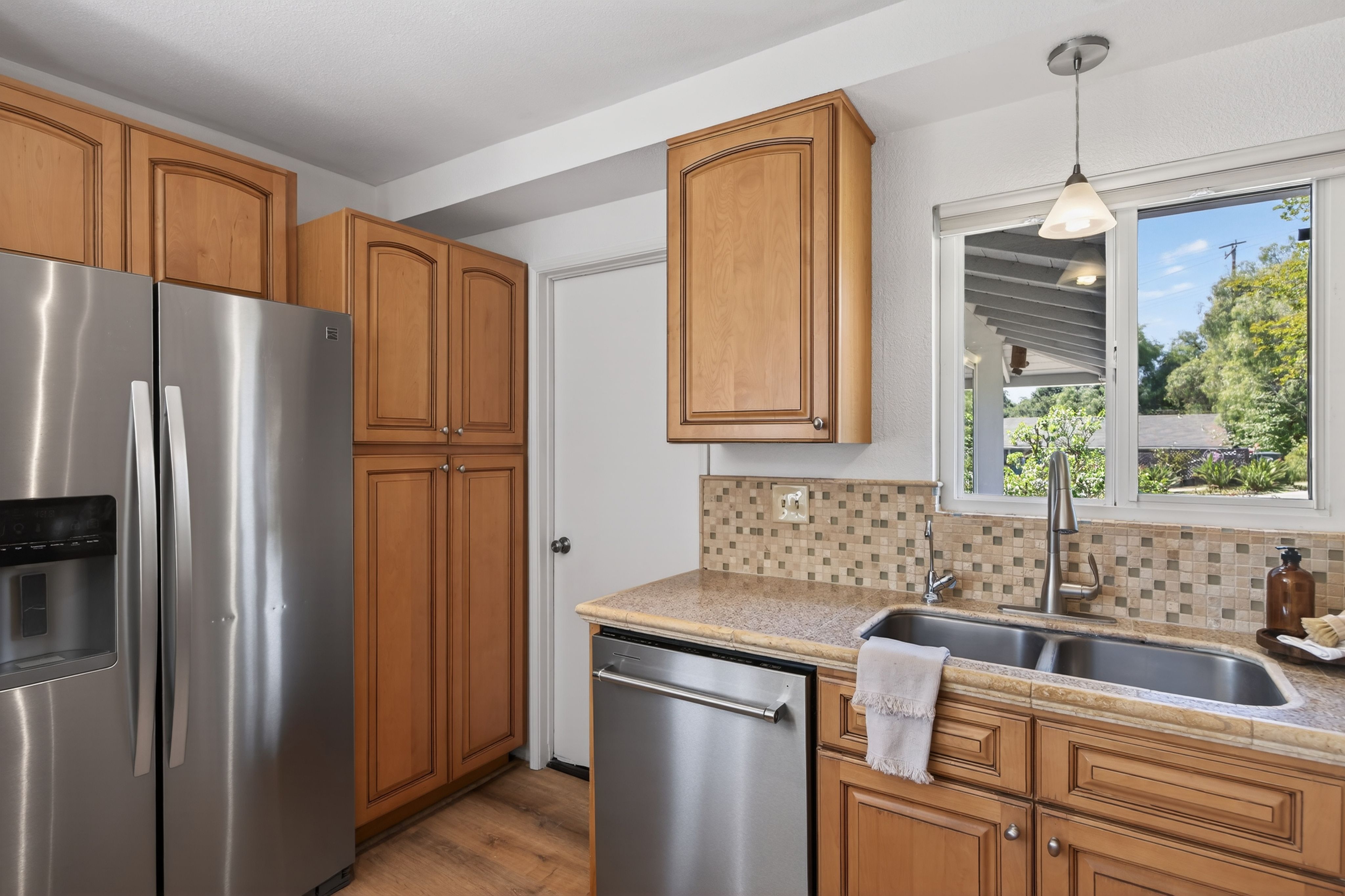  80 Pathelen Avenue, Oak View, CA 93022 - 物件實景