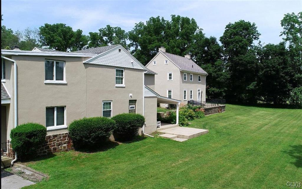 Whitehall Twp, Pennsylvania, 18052, United States, 6 Bedrooms Bedrooms, ,4 BathroomsBathrooms,Residential,For Sale,1931733