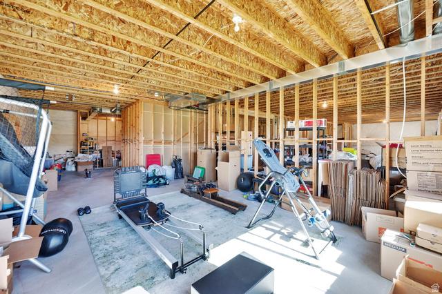 Draper, Utah, 84020, United States, 4 Bedrooms Bedrooms, ,4 BathroomsBathrooms,Residential,For Sale,2010415