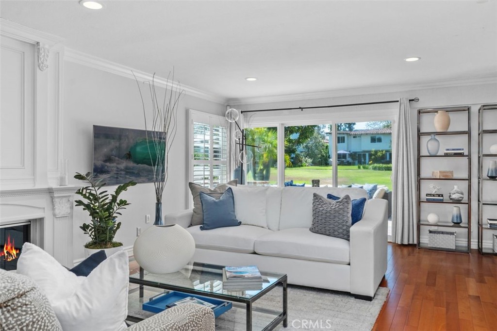 Newport Beach, California, 92660, United States, 3 Bedrooms Bedrooms, ,3 BathroomsBathrooms,Residential,For Sale,2001862