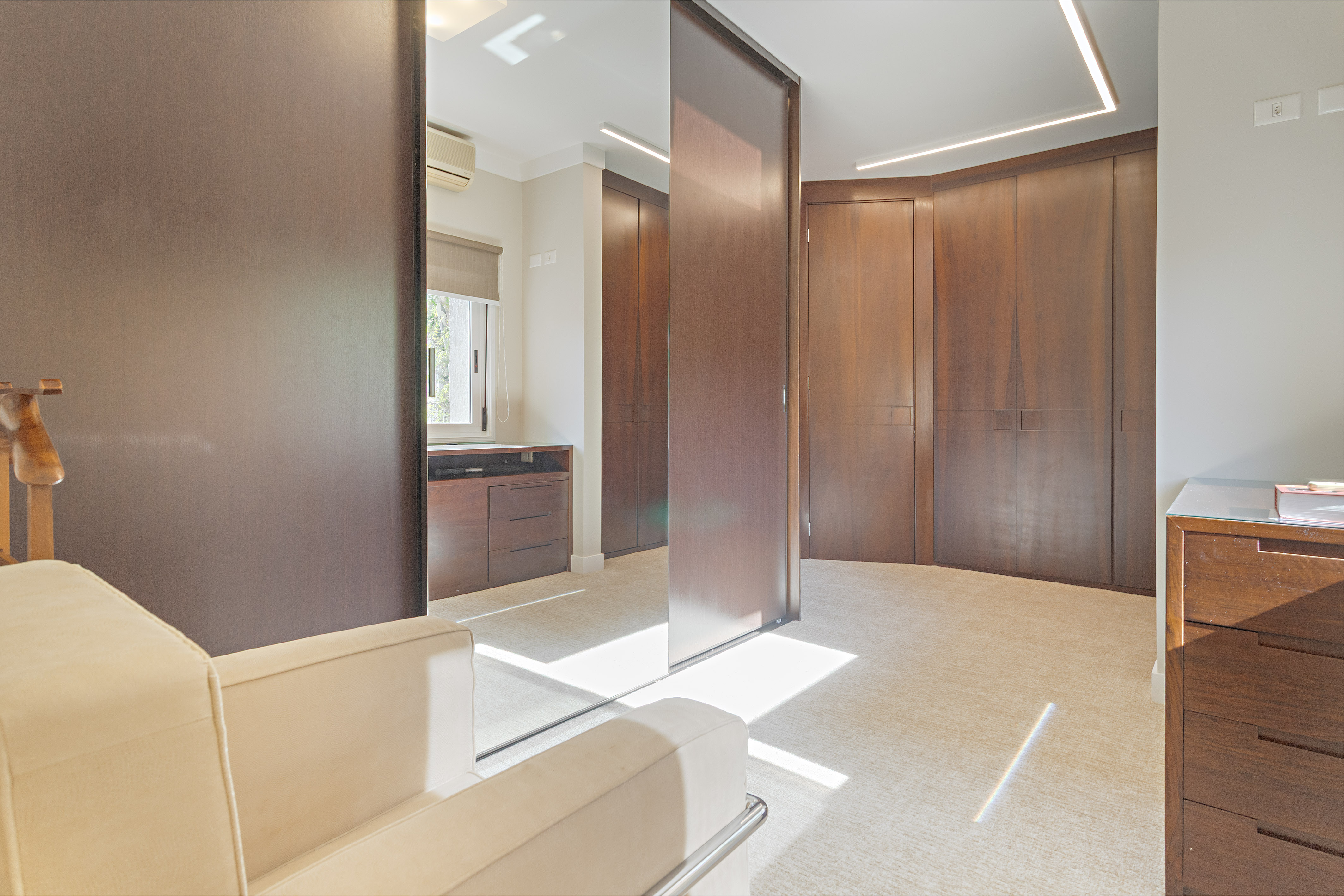  Fully renovated residence with five suites on a gated street in Pacaembu - 物件實景