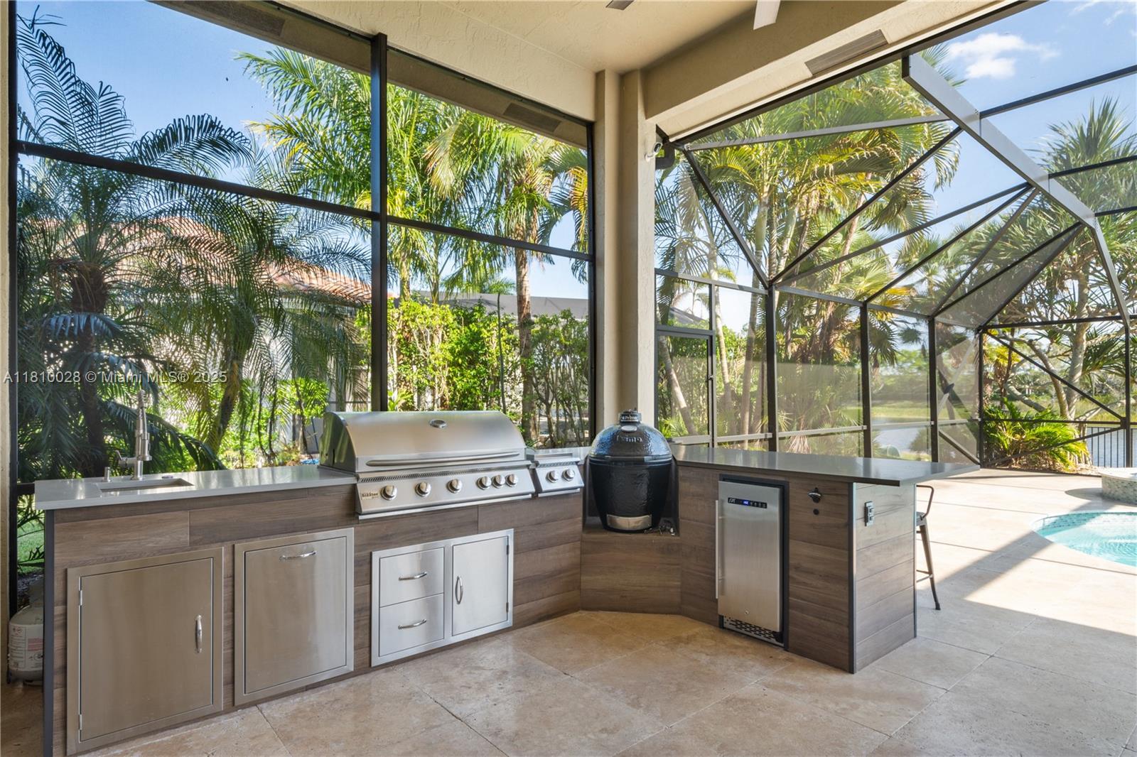 Weston, Florida, 33327, United States, 5 Bedrooms Bedrooms, ,5 BathroomsBathrooms,Residential,For Sale,1837536