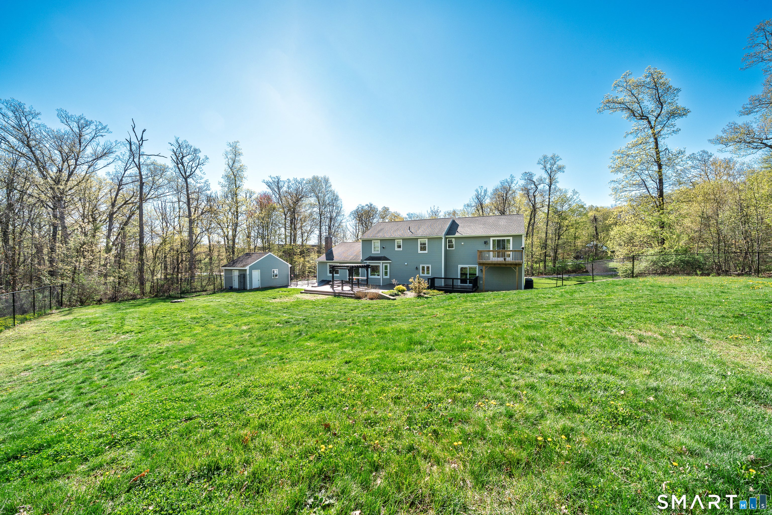 Middletown, Connecticut, 06457, United States, 5 Bedrooms Bedrooms, ,5 BathroomsBathrooms,Residential,For Sale,2042912