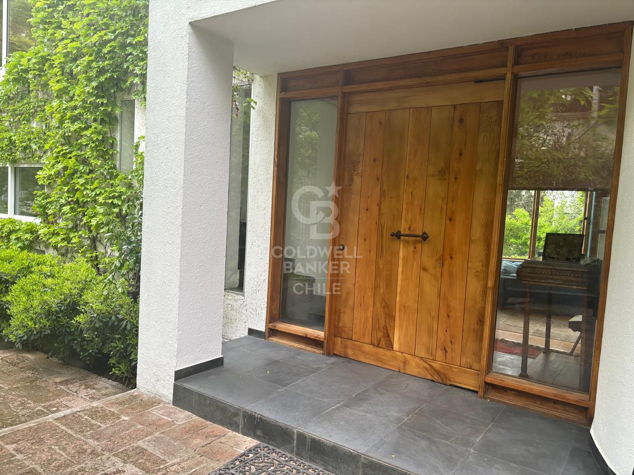 Vitacura, Chile, 5 Bedrooms Bedrooms, ,5 BathroomsBathrooms,Residential,For Sale,1760726
