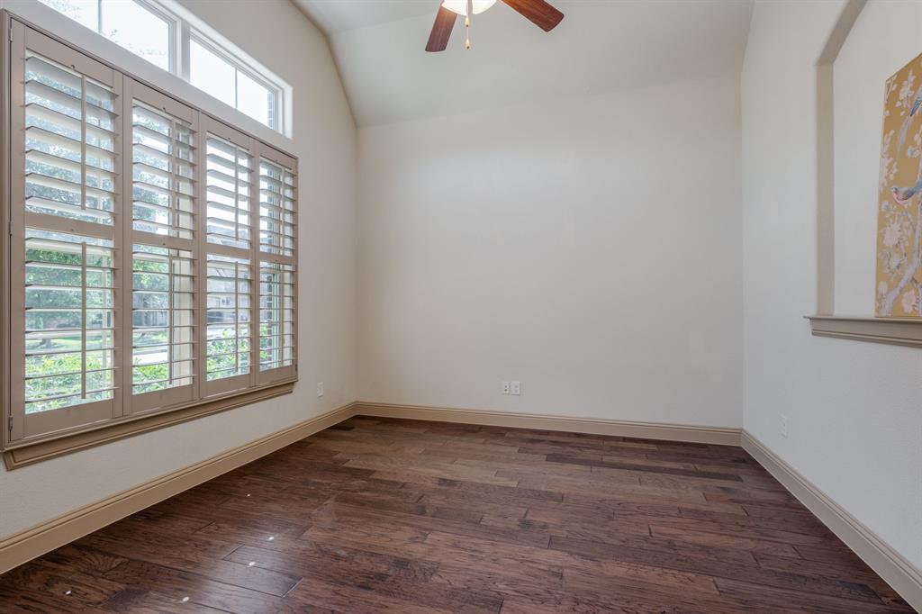 Roanoke, Texas, 76262, United States, 4 Bedrooms Bedrooms, ,3 BathroomsBathrooms,Residential,For Sale,2005559