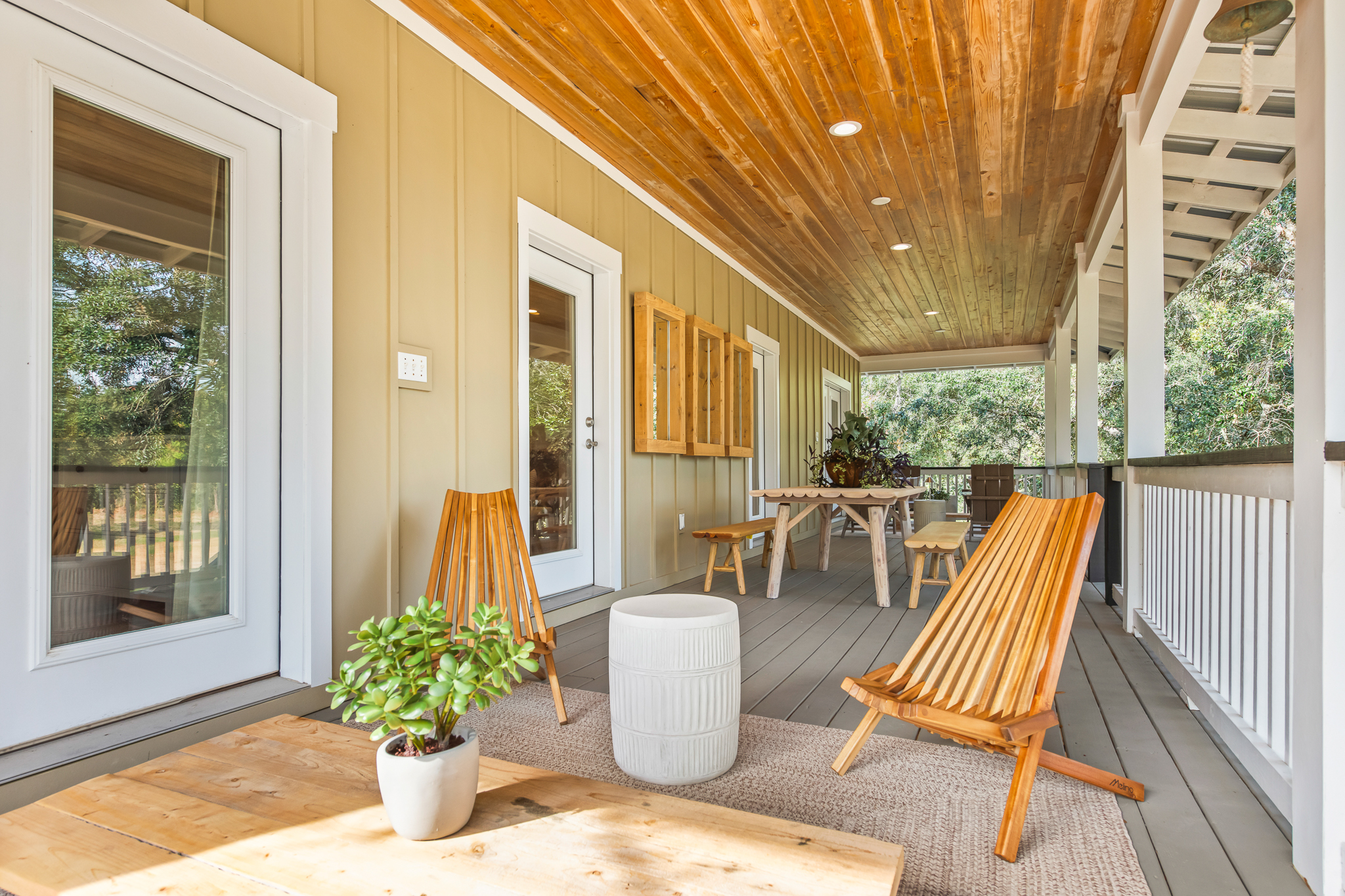  Furnished Coastal Retreat on Over an Acre with Pickleball Court - 物件實景