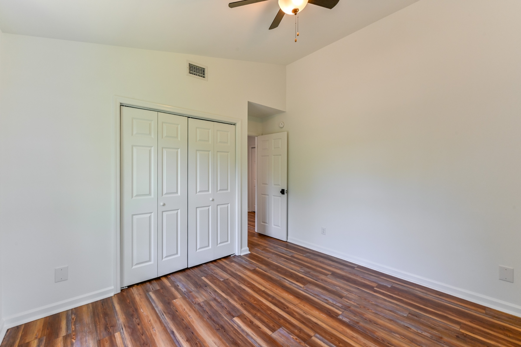  1203 Washington Street, Beaufort - 物件實景