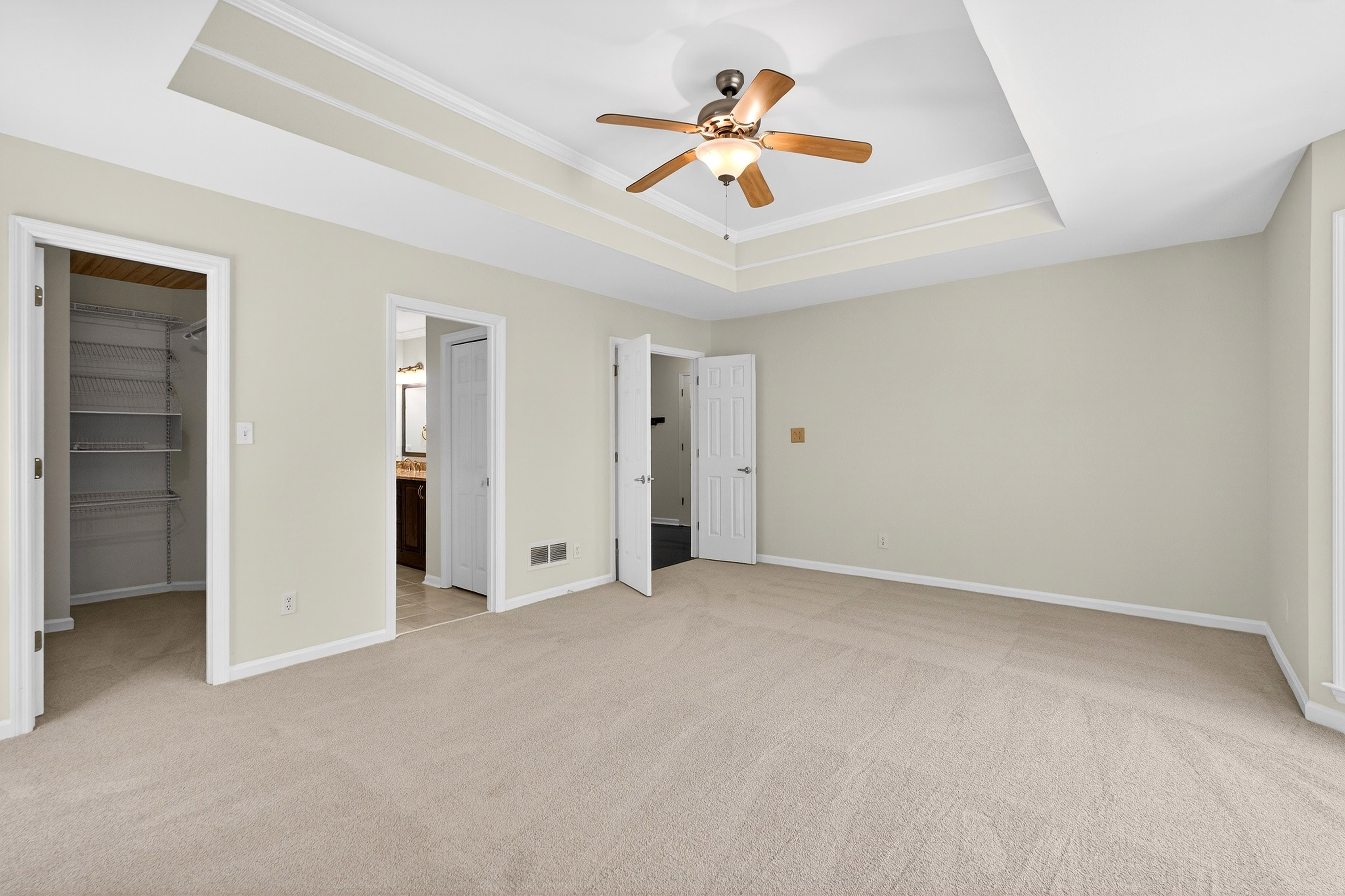  Rare Combination of Privacy, Convenience, and Value: Don’t Miss This Opportunity - 物件實景