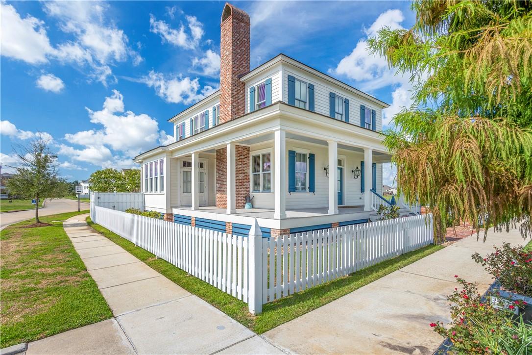 Lake Charles, Louisiana, 70601, United States, 4 Bedrooms Bedrooms, ,4 BathroomsBathrooms,Residential,For Sale,1980566