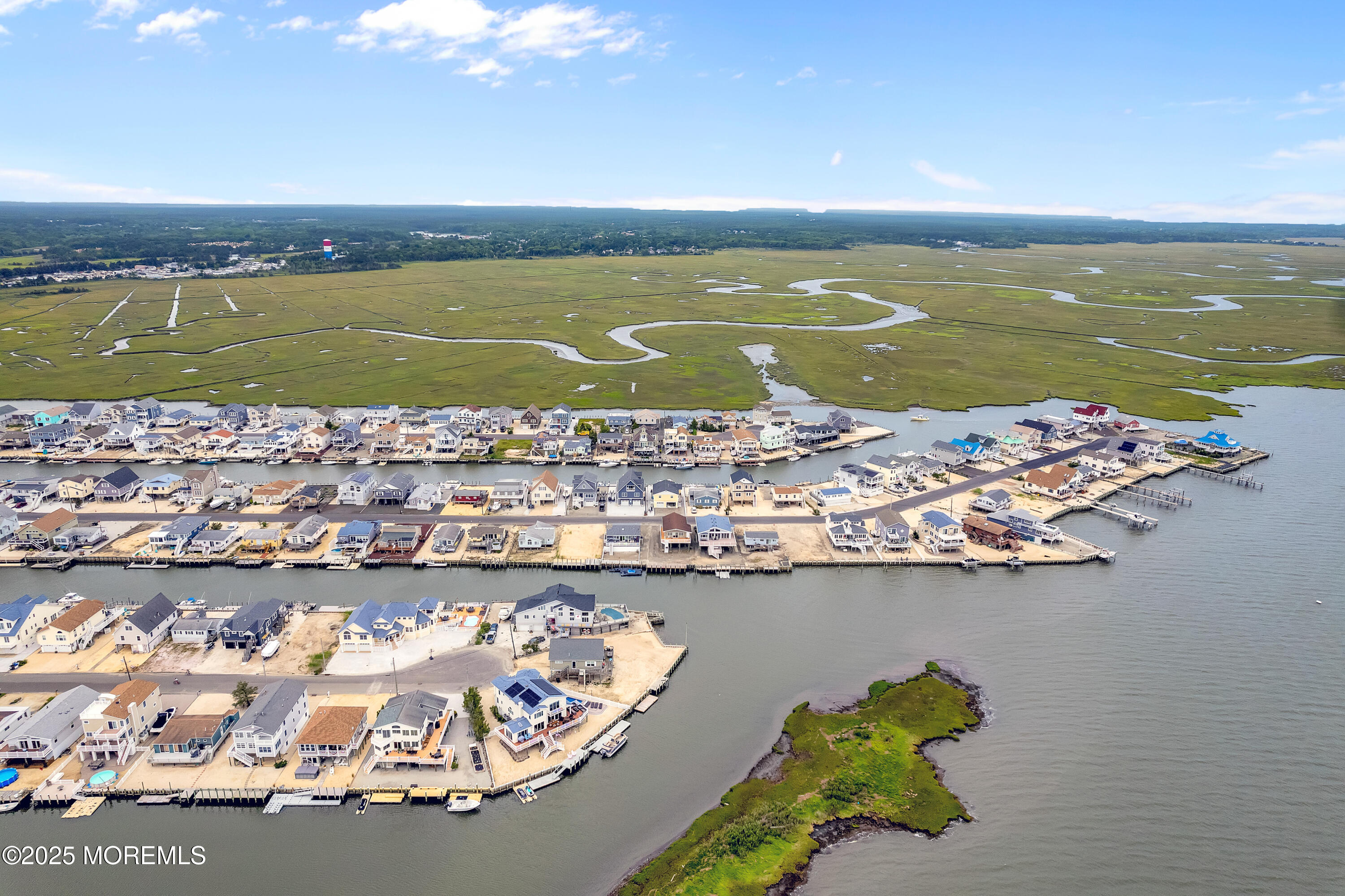 Tuckerton, New Jersey, 08087, United States, 3 Bedrooms Bedrooms, ,2 BathroomsBathrooms,Residential,For Sale,1849781