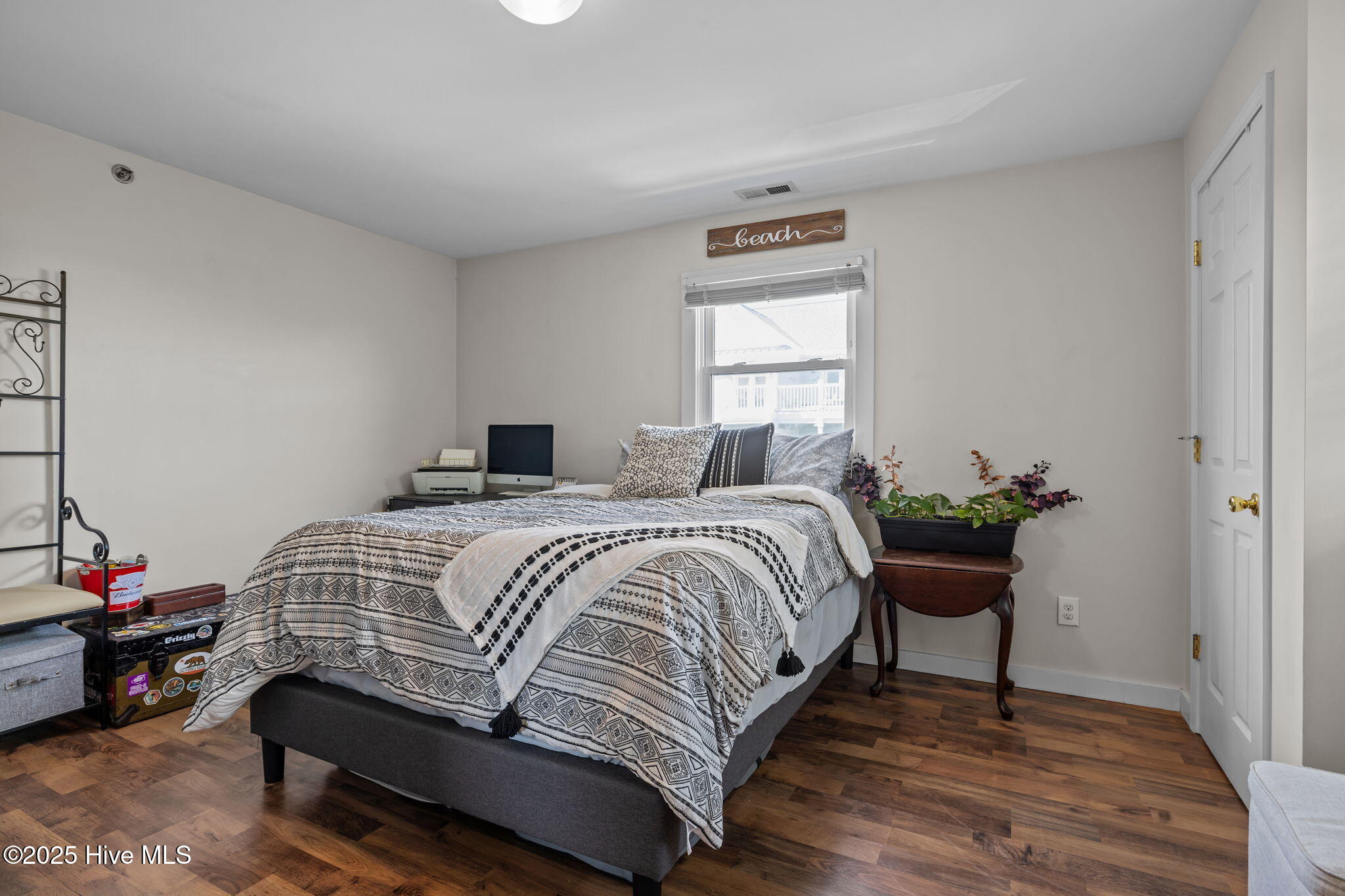 Atlantic Beach, North Carolina, 28512, United States, 4 Bedrooms Bedrooms, ,4 BathroomsBathrooms,Residential,For Sale,1977279