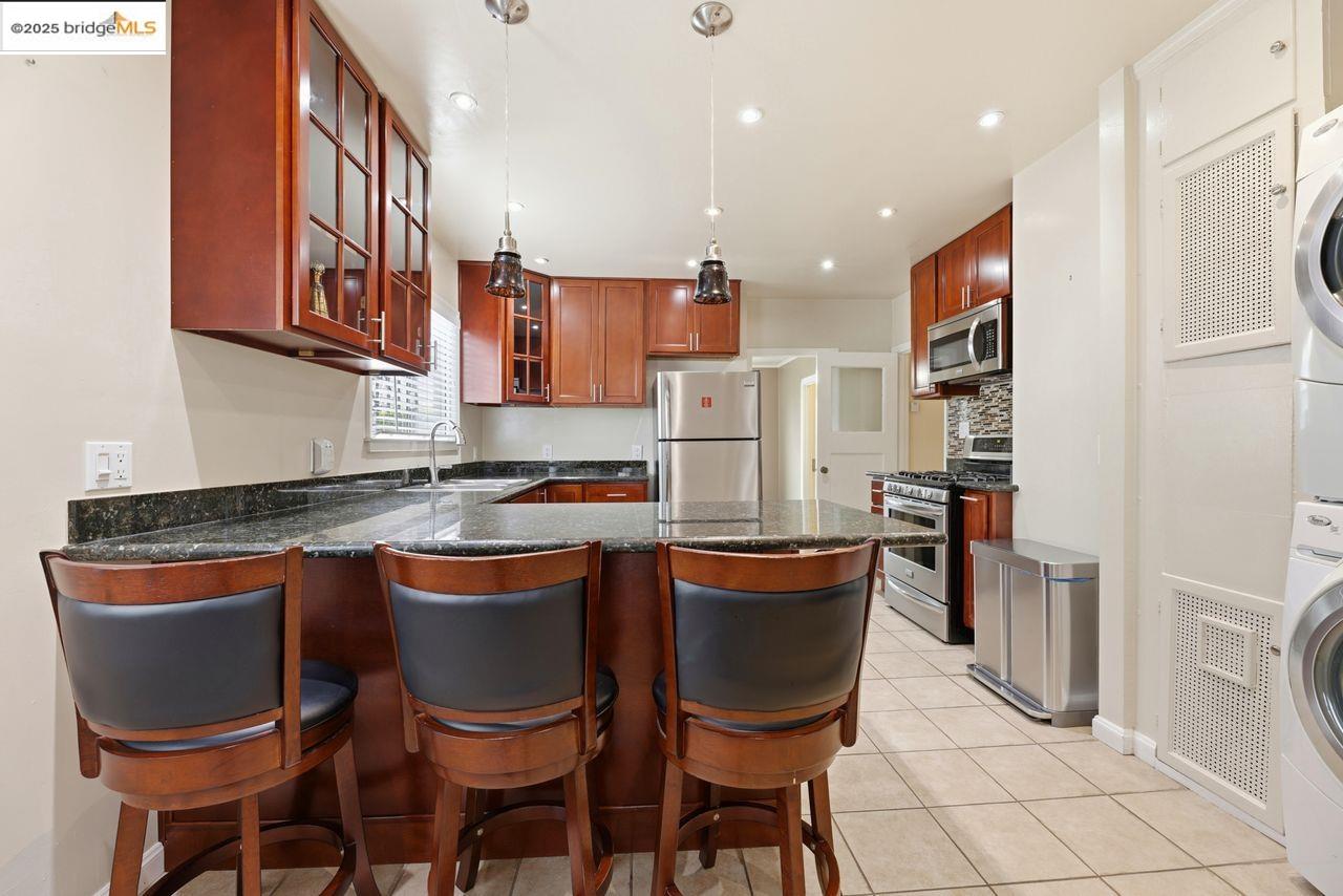 Oakland, California, 94619, United States, 4 Bedrooms Bedrooms, ,1 BathroomBathrooms,Residential,For Sale,1993166