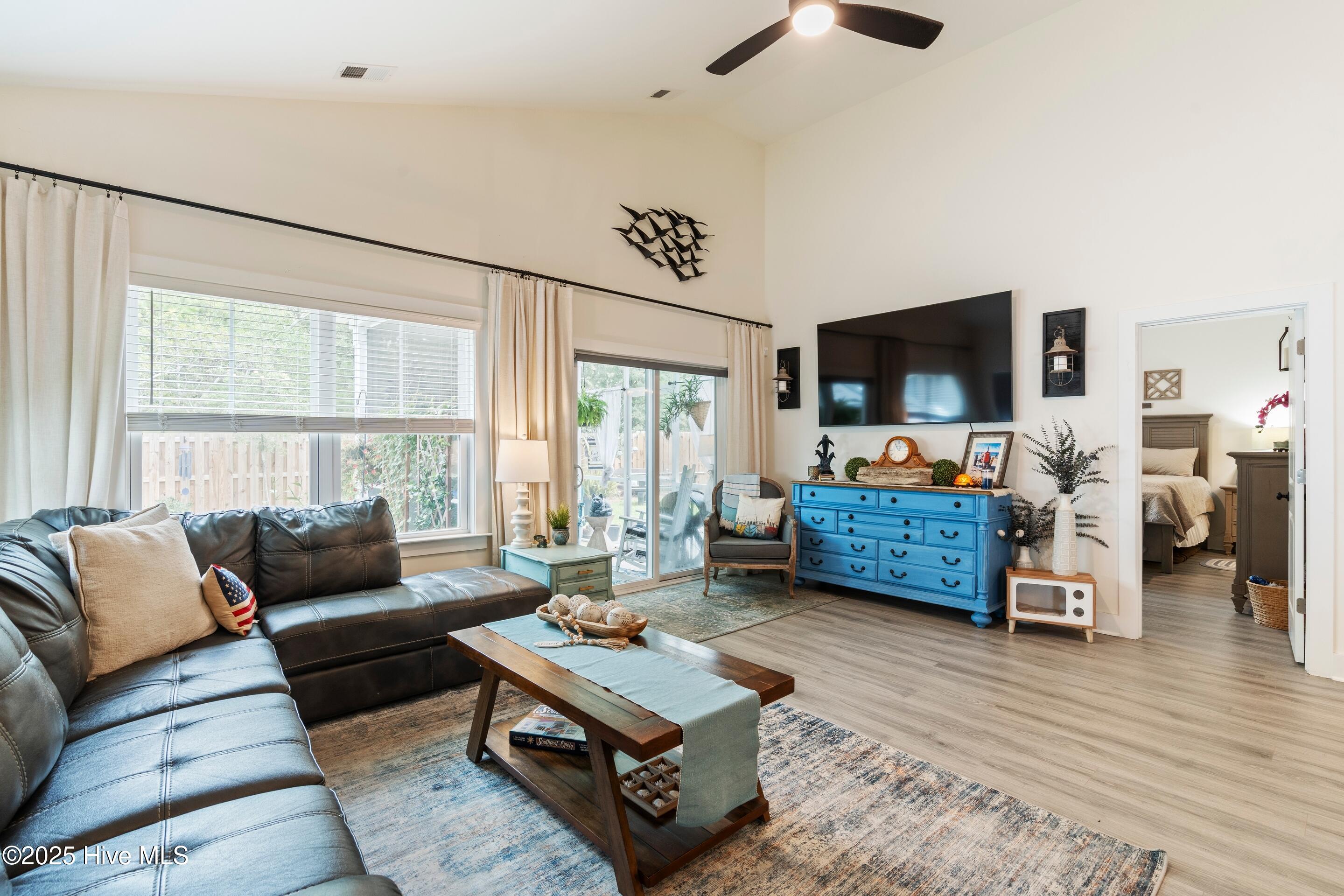 Southport, North Carolina, 28461, United States, 3 Bedrooms Bedrooms, ,2 BathroomsBathrooms,Residential,For Sale,1925242