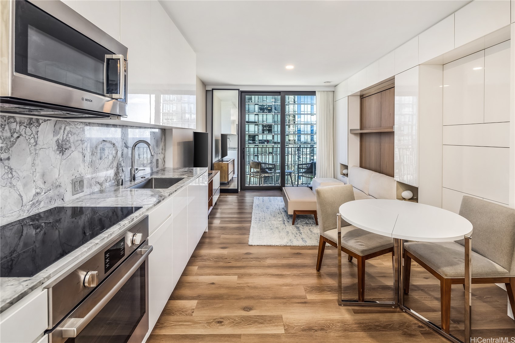 Honolulu, Hawaii, 96814, United States, ,1 BathroomBathrooms,Residential,For Sale,2003131