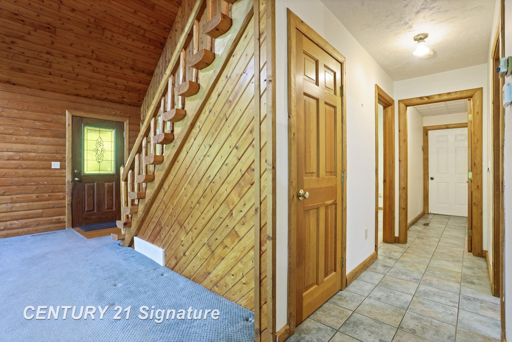 Chesaning, Michigan, 48616, United States, 4 Bedrooms Bedrooms, ,3 BathroomsBathrooms,Residential,For Sale,1980512