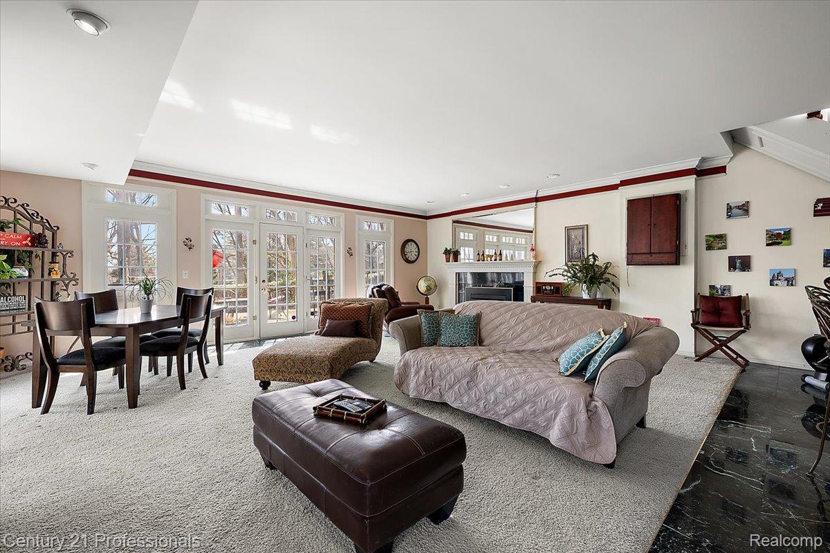 Clarkston, Michigan, 48348, United States, 3 Bedrooms Bedrooms, ,4 BathroomsBathrooms,Residential,For Sale,2036106