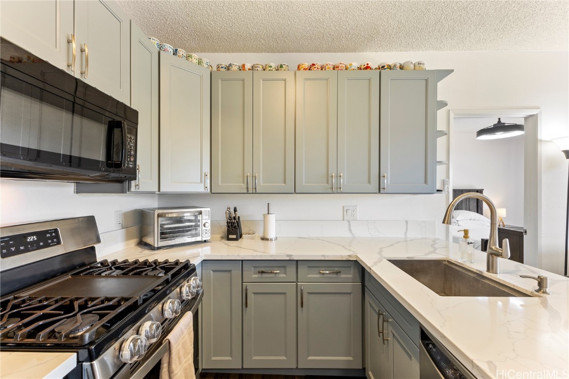 Ewa Beach, Hawaii, 96706, United States, 2 Bedrooms Bedrooms, ,2 BathroomsBathrooms,Residential,For Sale,1745836