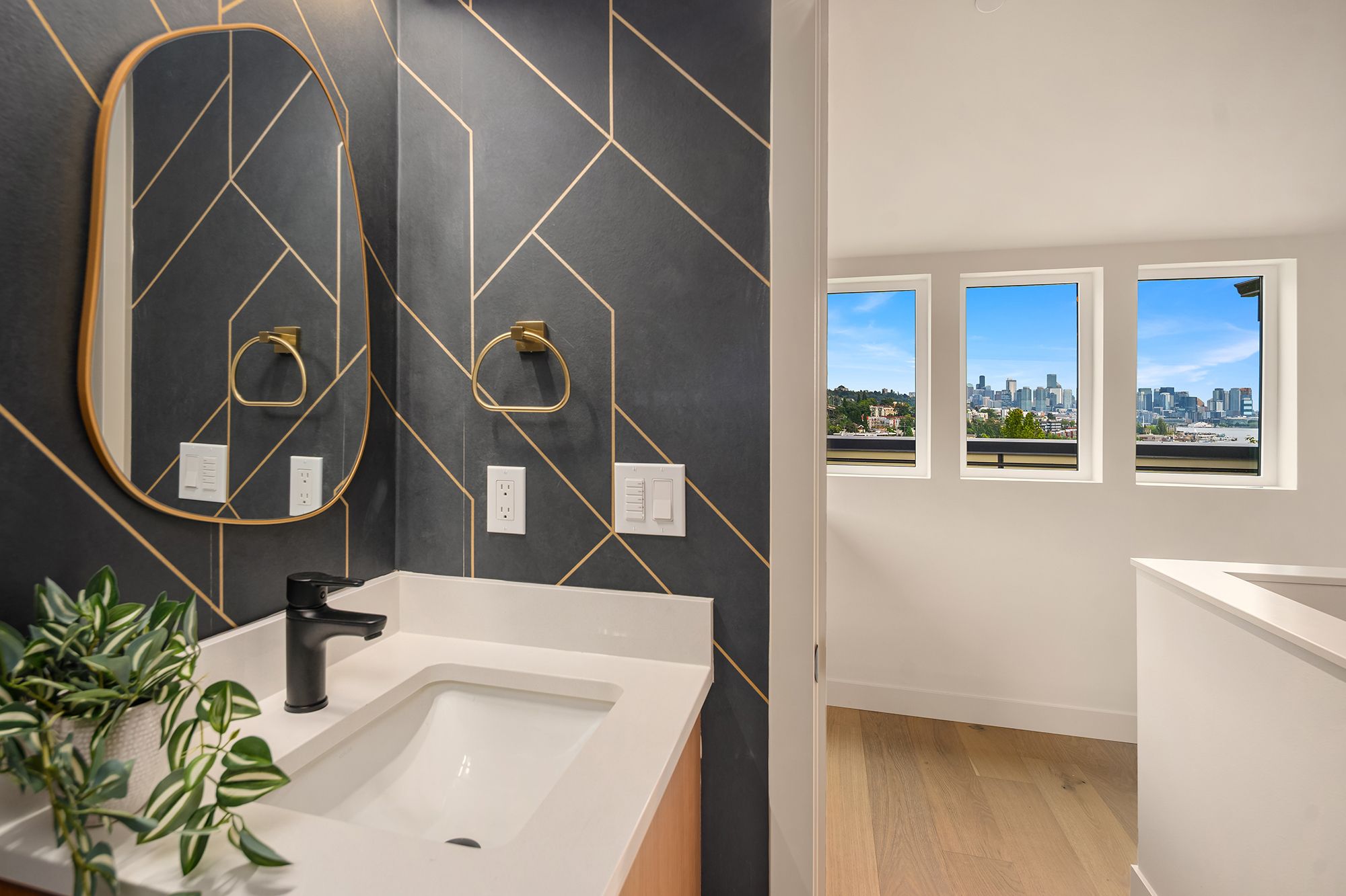  454 NE 40th St, Seattle, WA 98105 - 物件實景