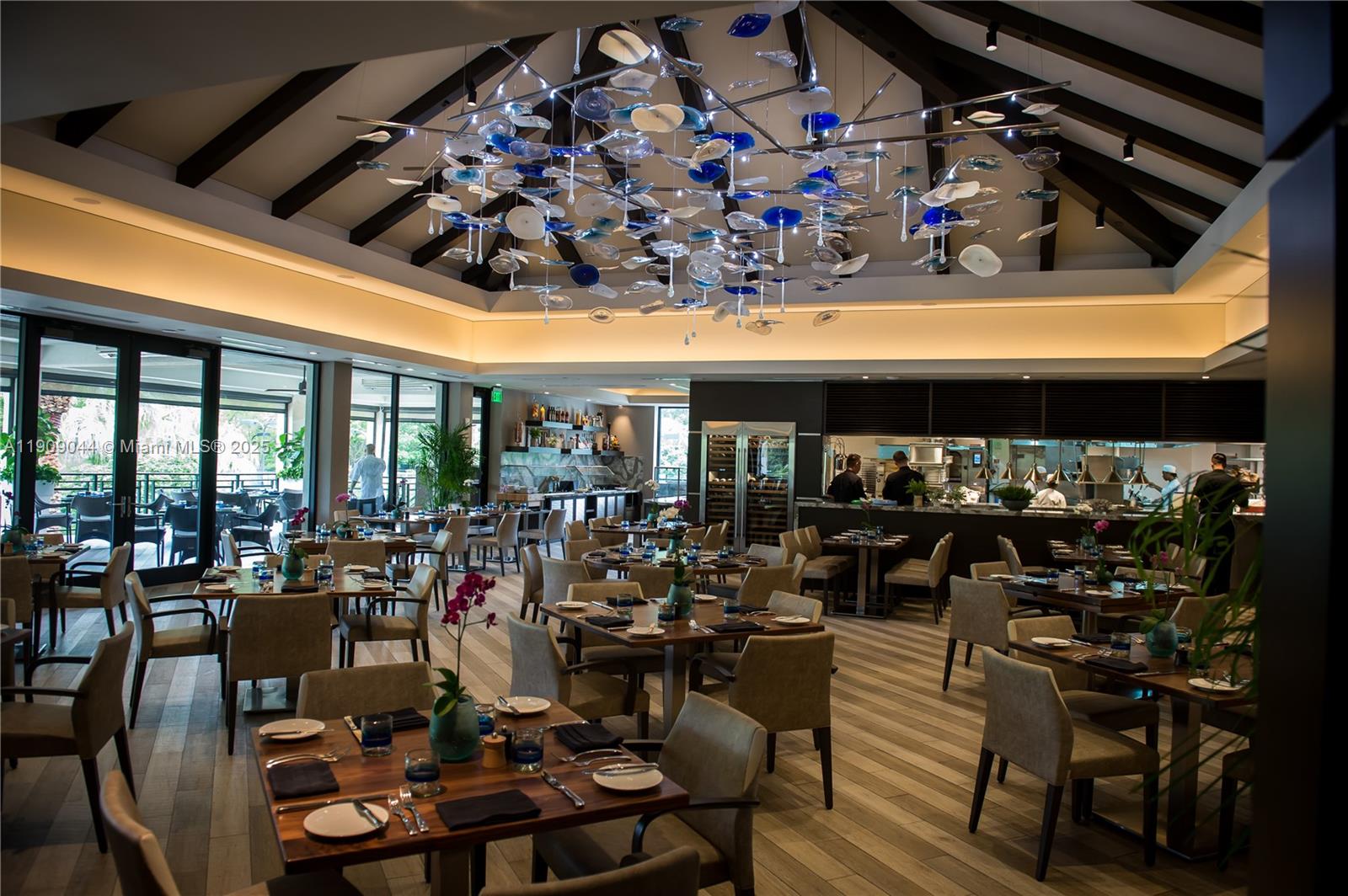 Aventura, Florida, 33160, United States, 2 Bedrooms Bedrooms, ,2 BathroomsBathrooms,Residential,For Sale,1989230