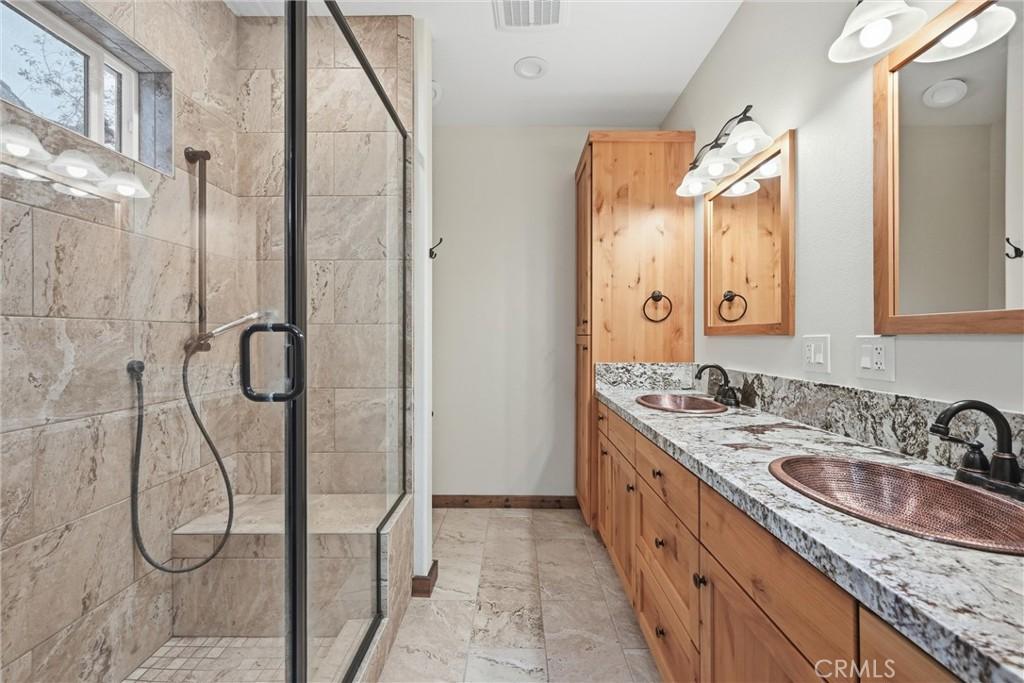 Middletown, California, 95461, United States, 3 Bedrooms Bedrooms, ,2 BathroomsBathrooms,Residential,For Sale,2006126