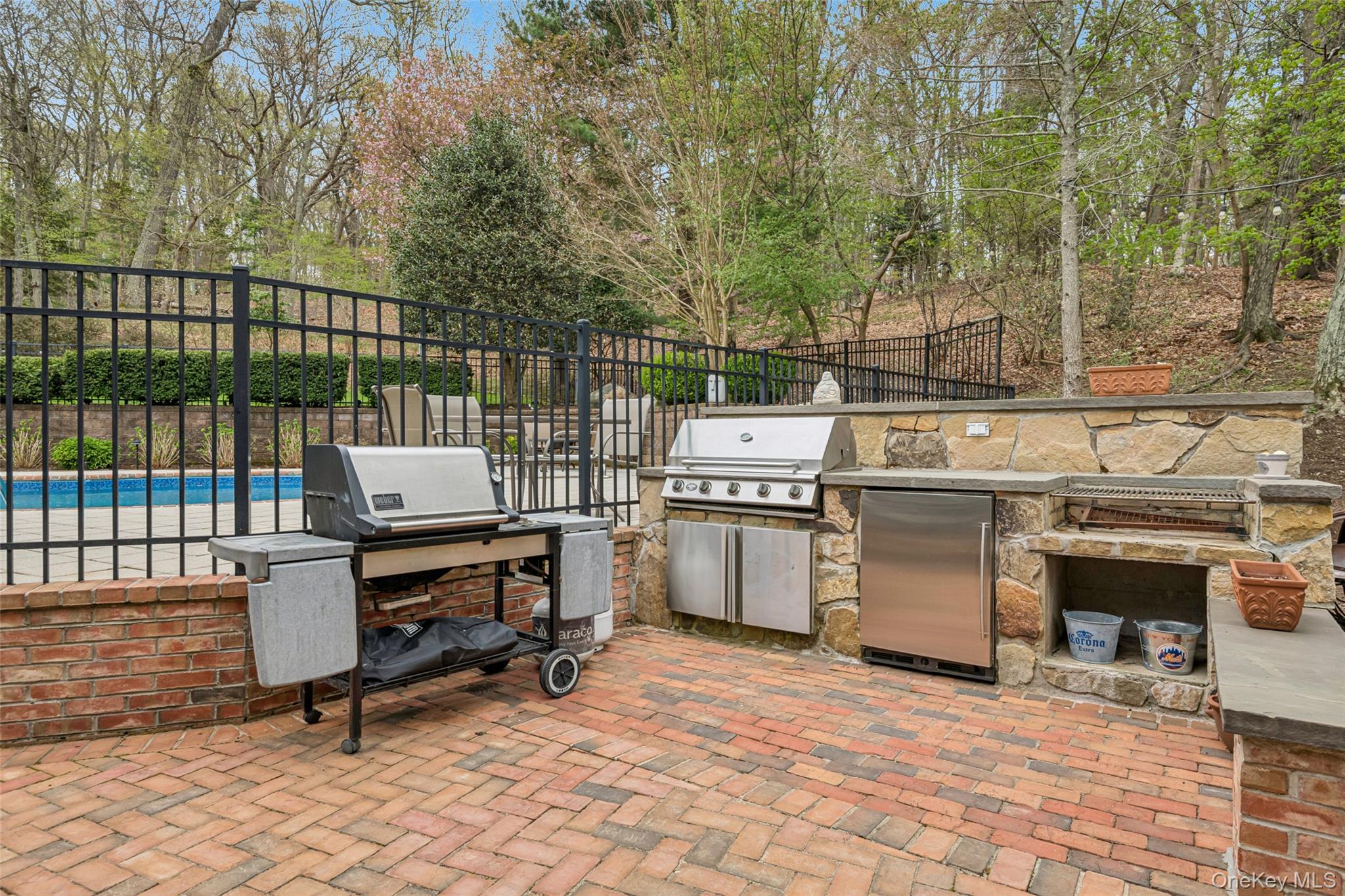  76 Harbor Road, Head Of The Harbor, NY, 11780 - 物件實景