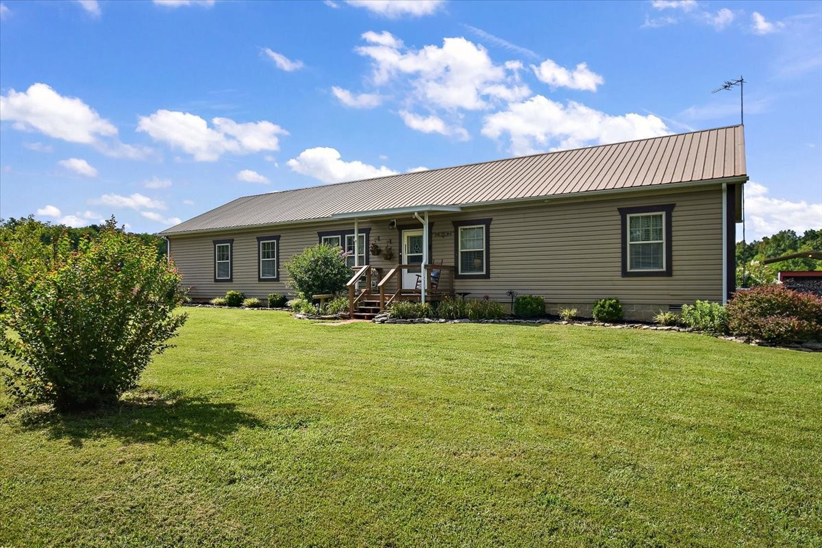 Readyville, Tennessee, 37149, United States, 3 Bedrooms Bedrooms, ,2 BathroomsBathrooms,Residential,For Sale,1903533